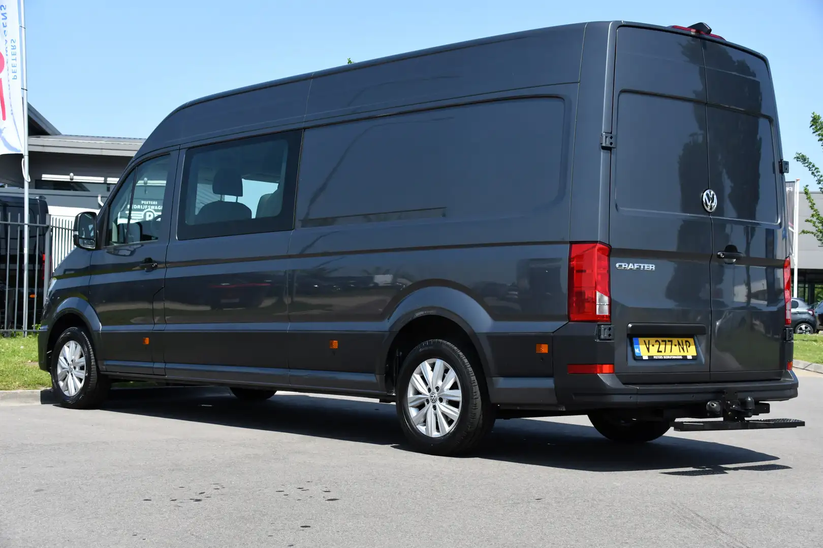 Volkswagen Crafter 35 2.0 TDI L5H3 DC Highline Adaptieve Cruise, Came Gris - 2