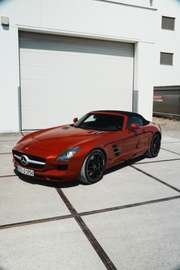 AMG Roadster Rot/Schwarz