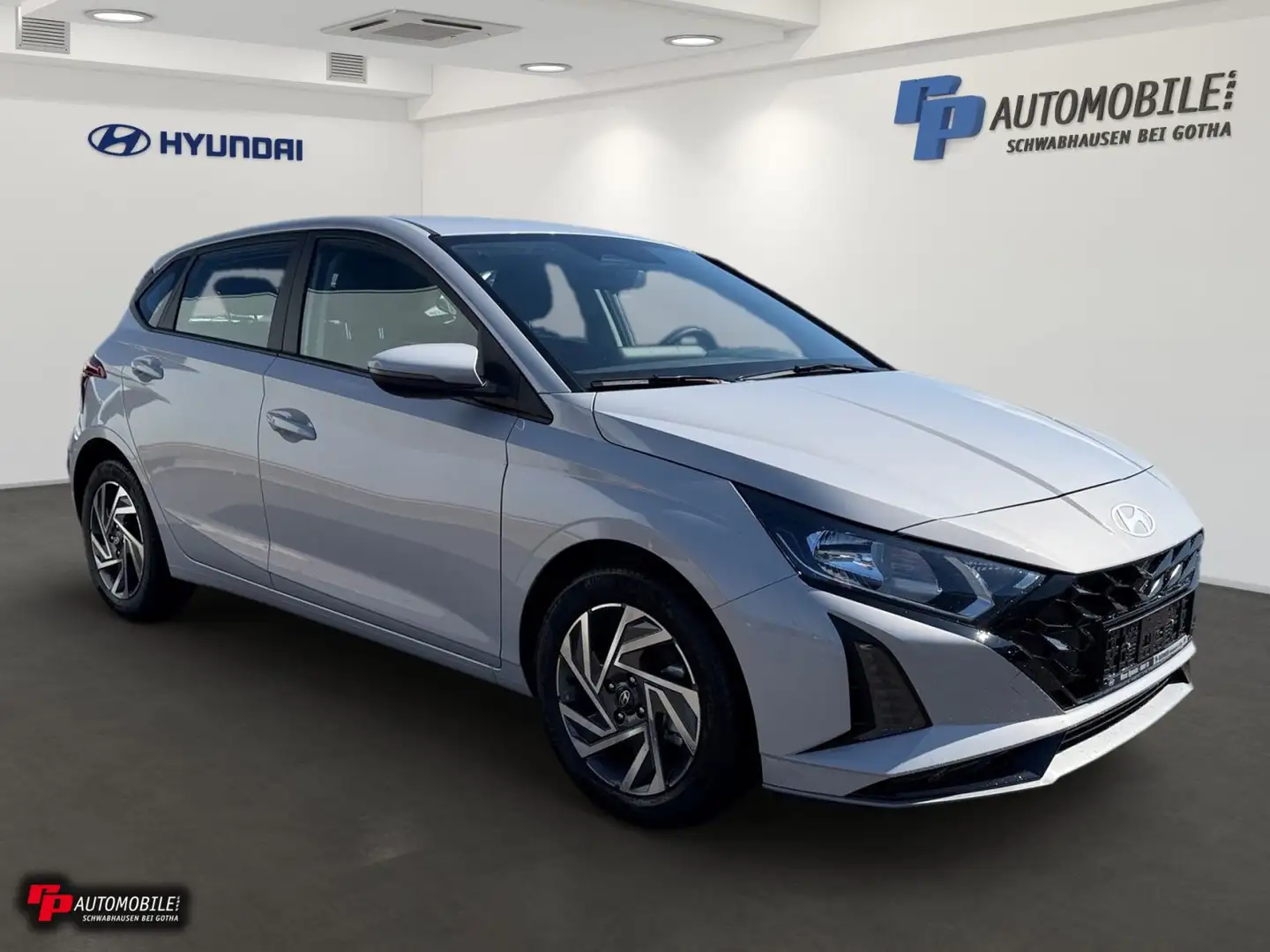 Hyundai i20 1.0 T-GDi 7-DCT 2WD Trend Grau - 2
