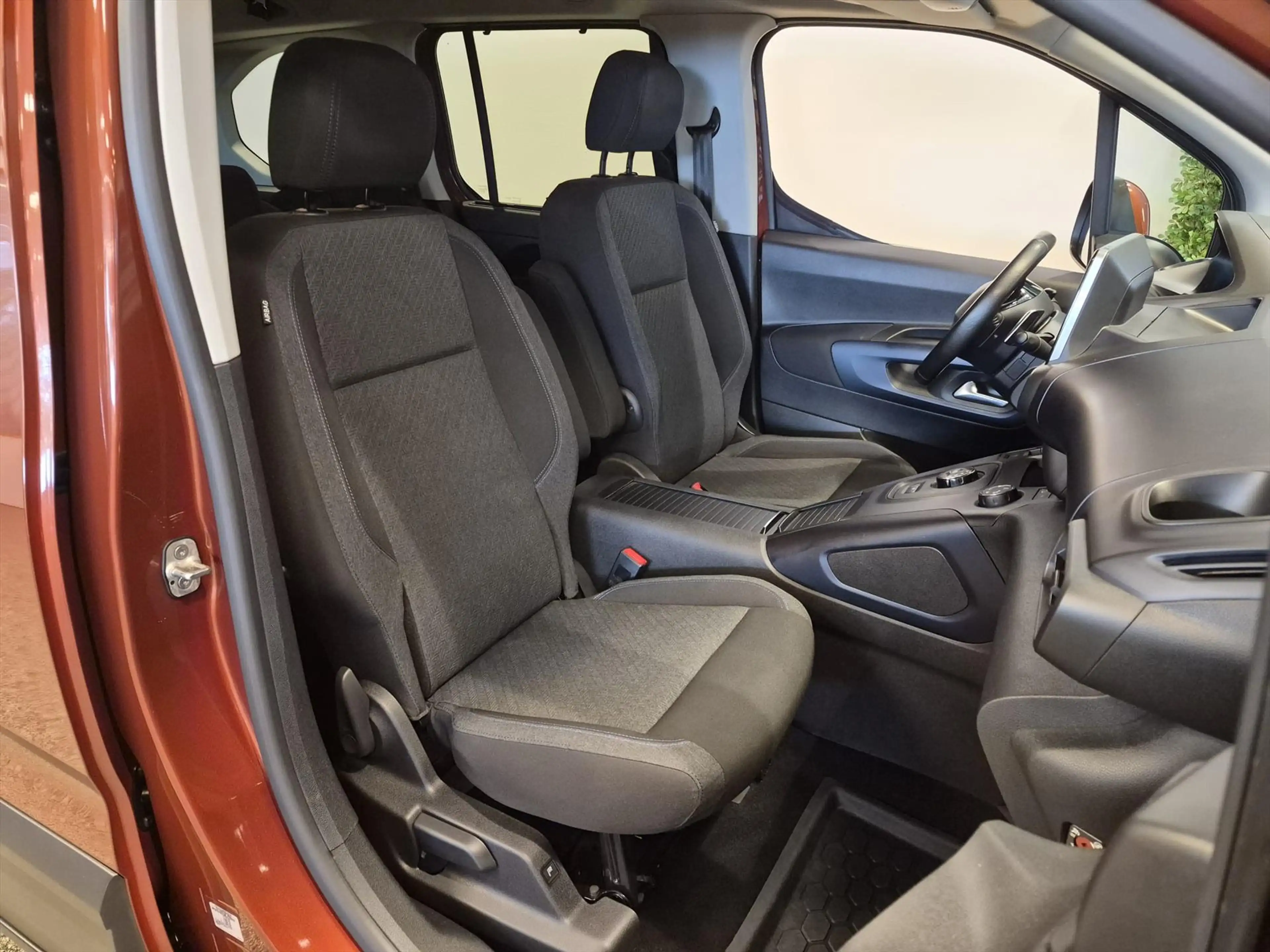 Peugeot Rifter Long 1.2 PureTech - Automaat — photo 11