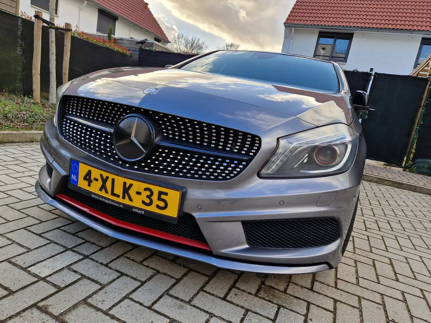 Mercedes-Benz A 250 Sport Ambition + tuning + sportuitlaat Серый - 2