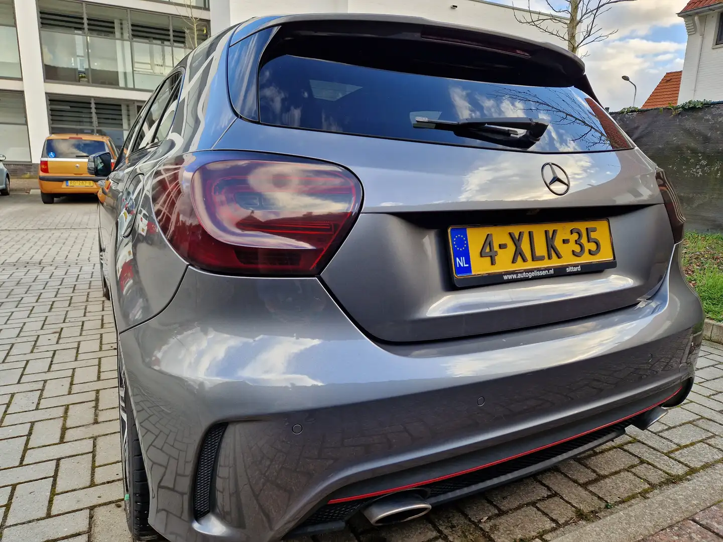 Mercedes-Benz A 250 Sport Ambition + tuning + sportuitlaat Серый - 1