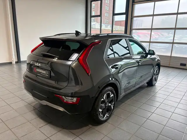 Kia Niro view 5