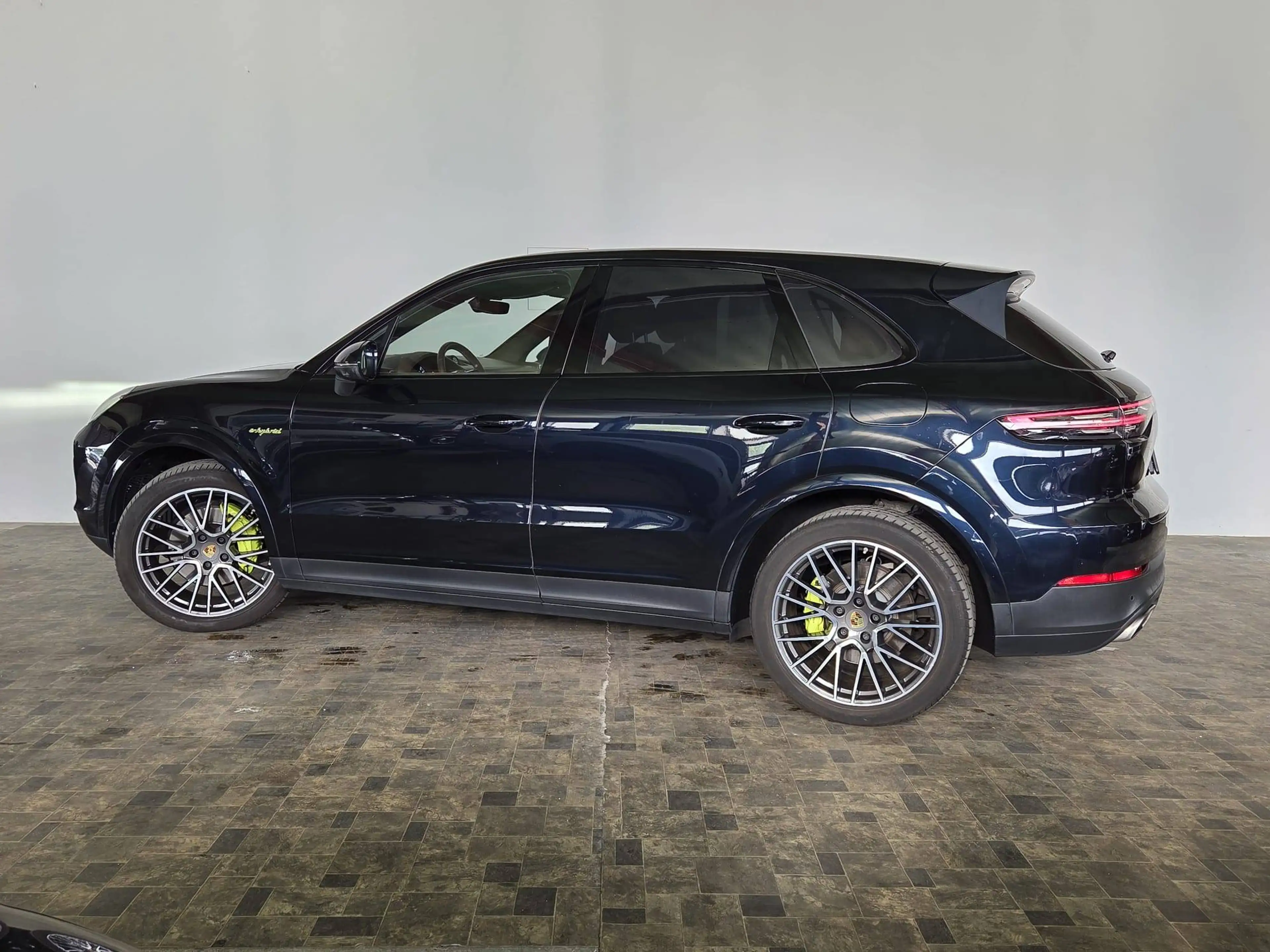 Porsche Cayenne E-Hybrid , LED, Pano, ACC, Burmester, 21" Alu — photo 5
