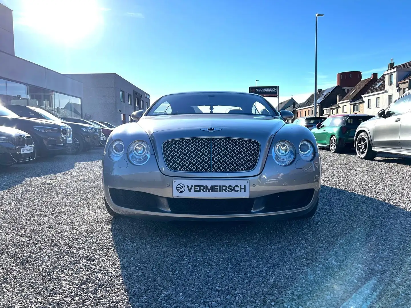 Bentley Continental Continental GT*NEW CONDITION*BENTLEY SERVICE* Argent - 2