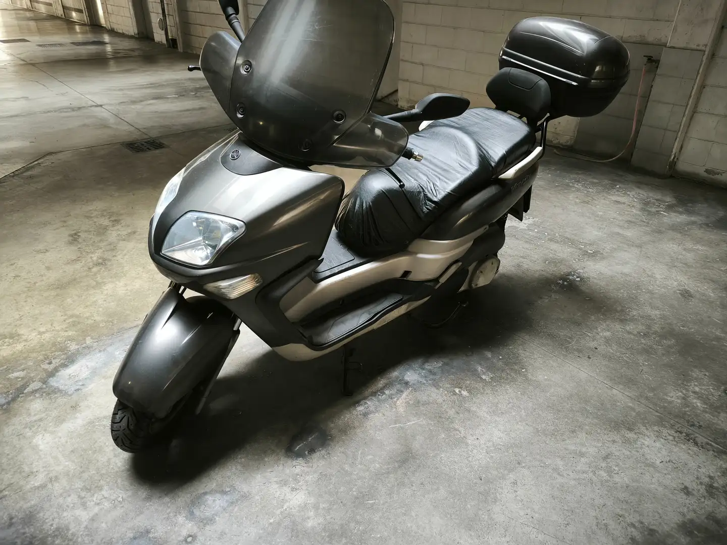 Yamaha Versity 300 Grigio - 1
