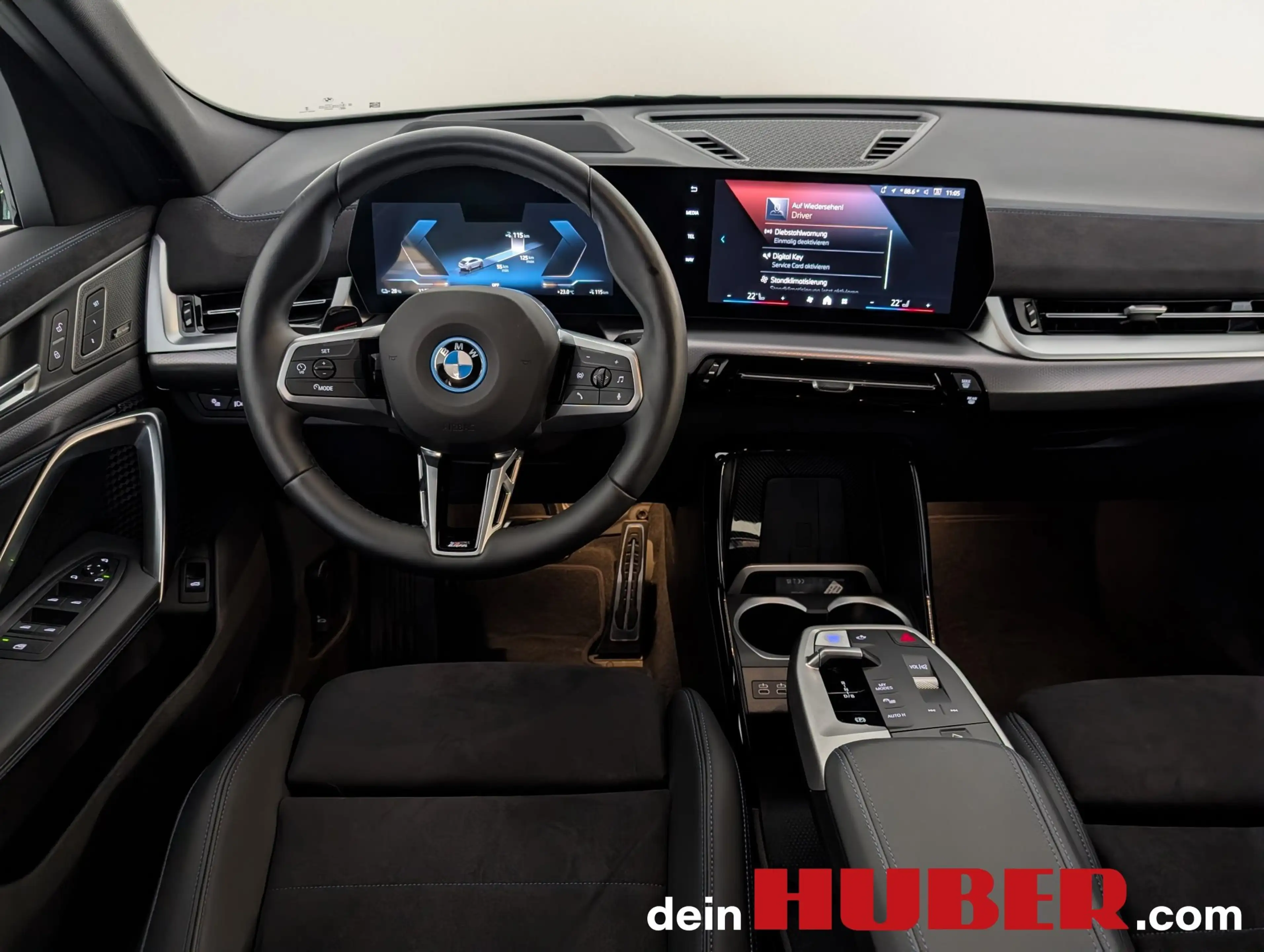 BMW iX2 eDrive20 — photo 12