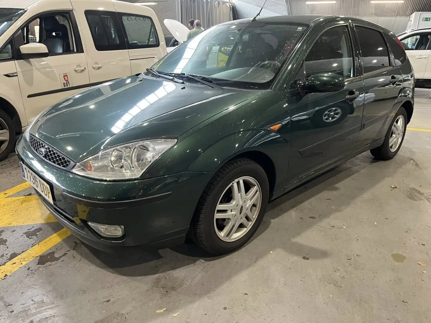 Ford Focus 1.6 Ambiente Verde - 1