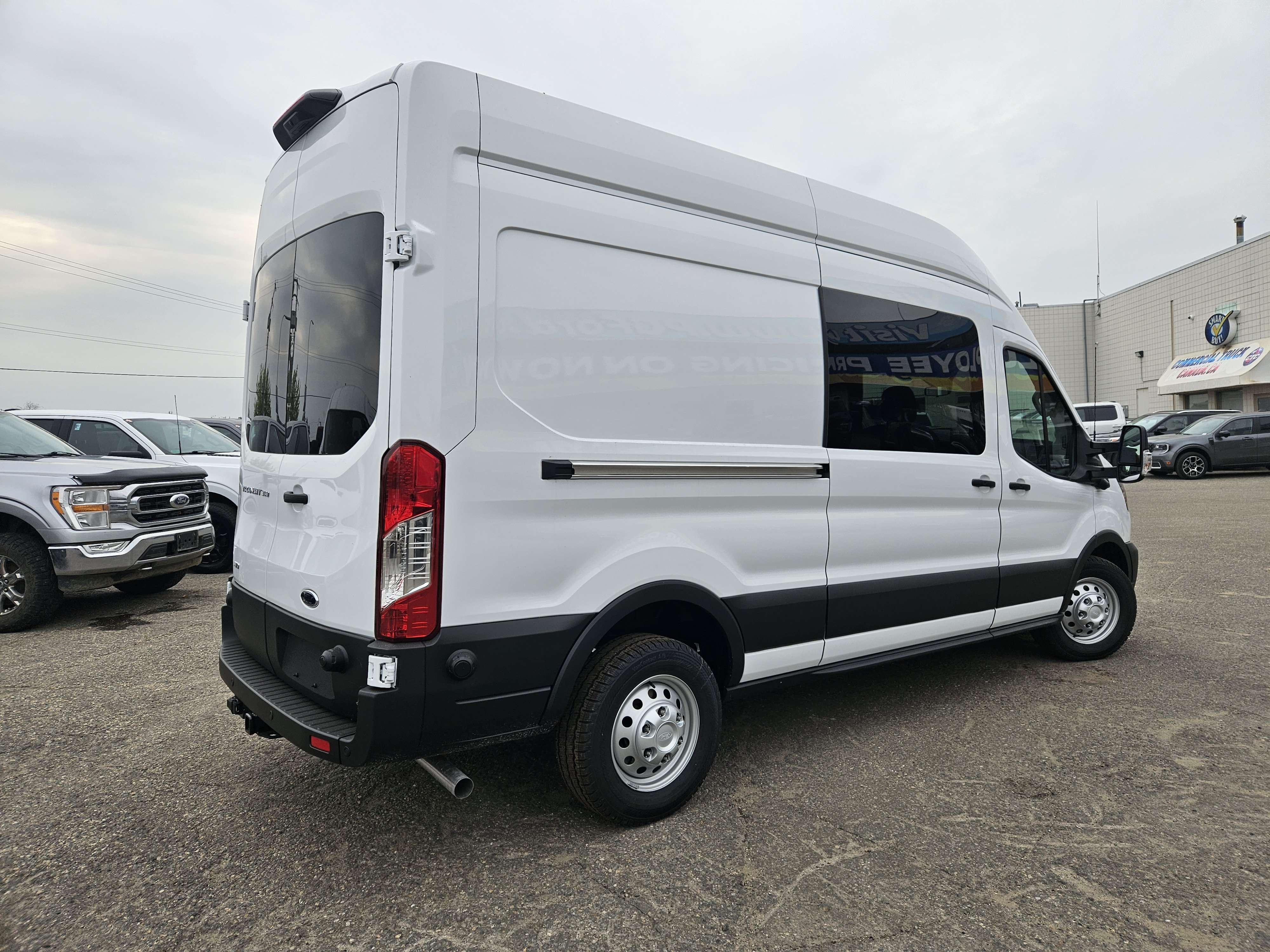 2025 Ford Transit Cargo Van