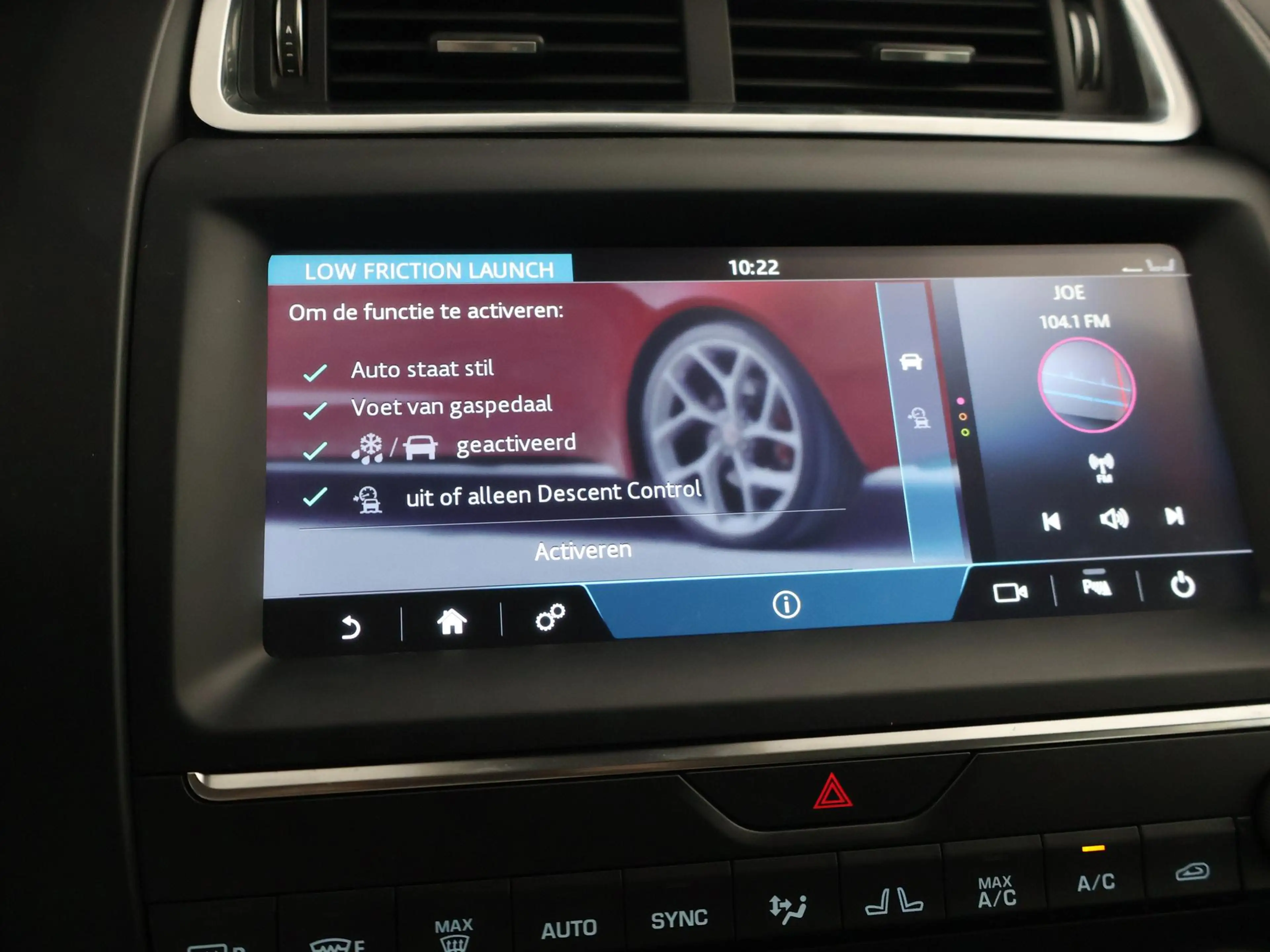 Jaguar E-Pace 2.0 P200 AWD S + CARPLAY | AFN. TREKHAAK | STANDKA — photo 50