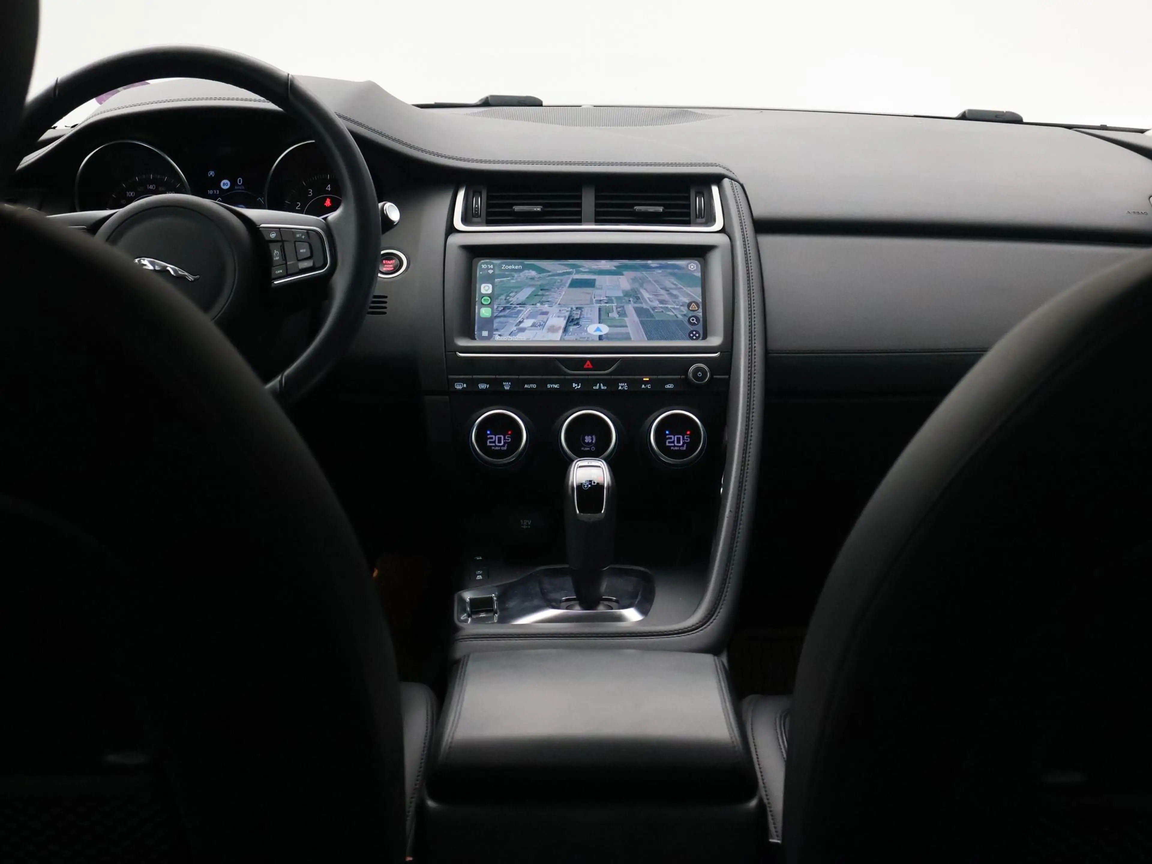 Jaguar E-Pace 2.0 P200 AWD S + CARPLAY | AFN. TREKHAAK | STANDKA — photo 16