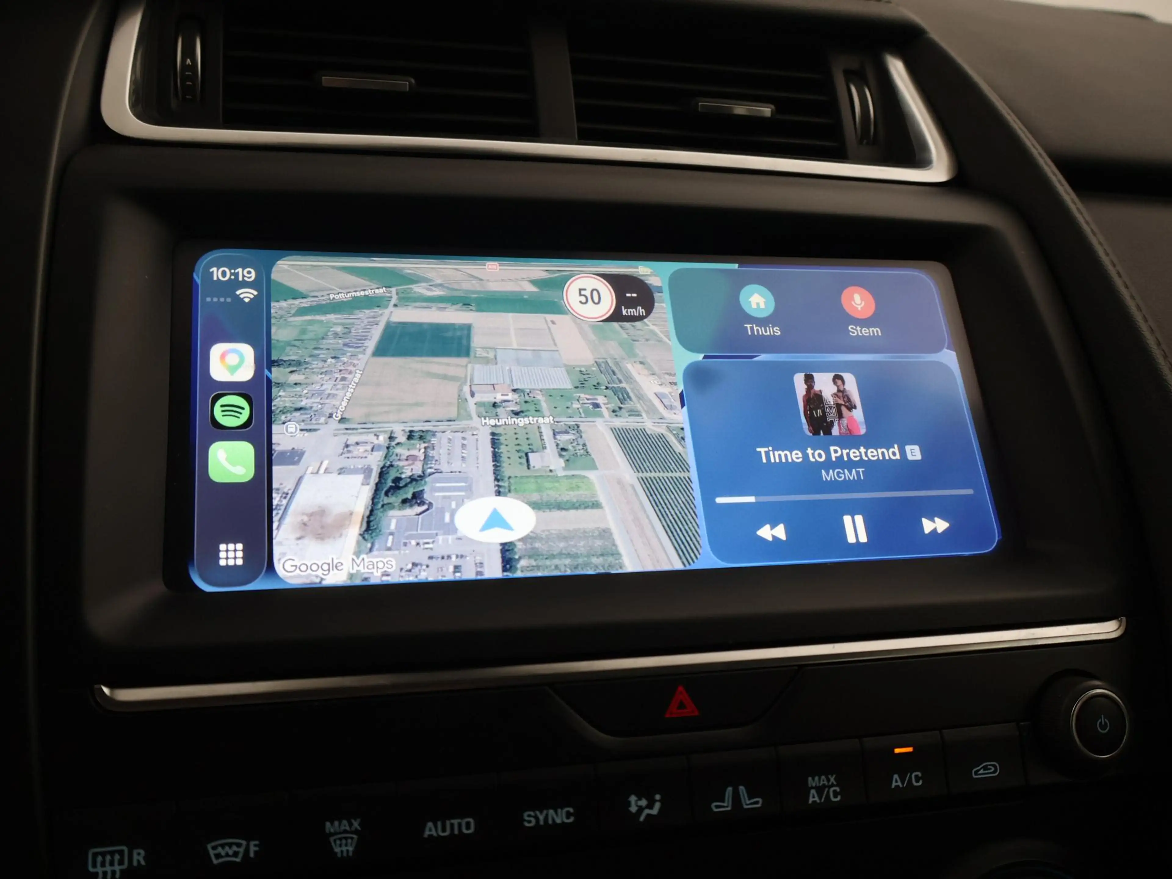 Jaguar E-Pace 2.0 P200 AWD S + CARPLAY | AFN. TREKHAAK | STANDKA — photo 36