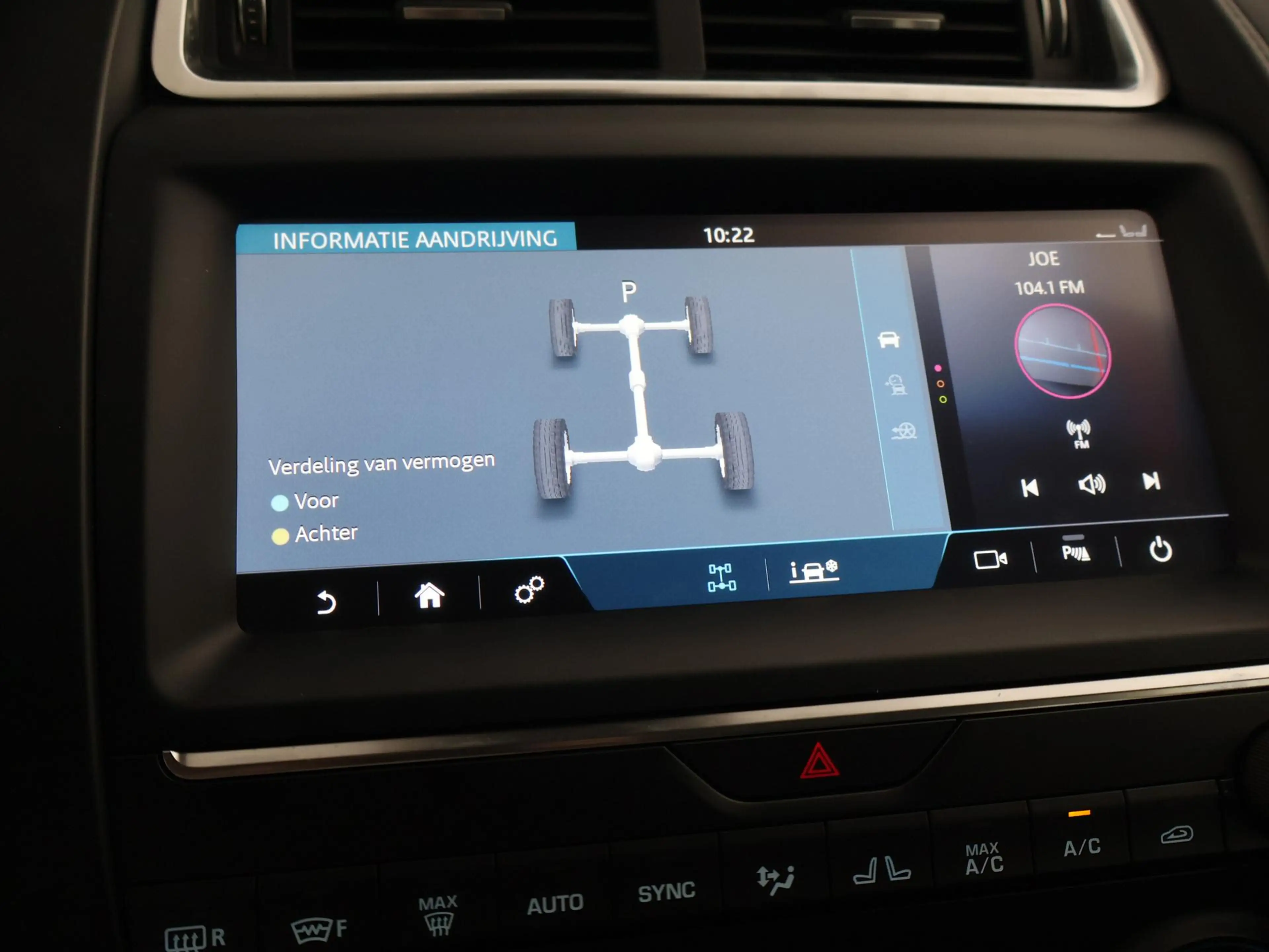 Jaguar E-Pace 2.0 P200 AWD S + CARPLAY | AFN. TREKHAAK | STANDKA — photo 48