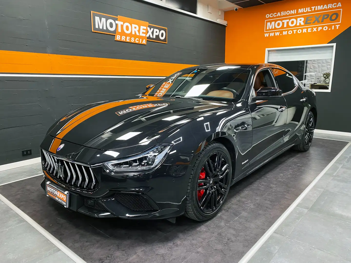Maserati Ghibli 3.0 V6 DS 250cv Auto GRAN SPORT MY18 Black Edition Černá - 2