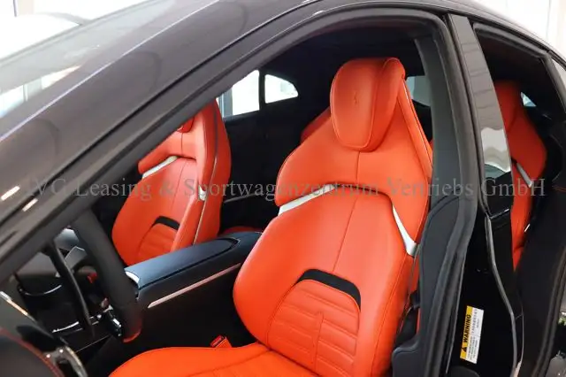 Ferrari Purosangue