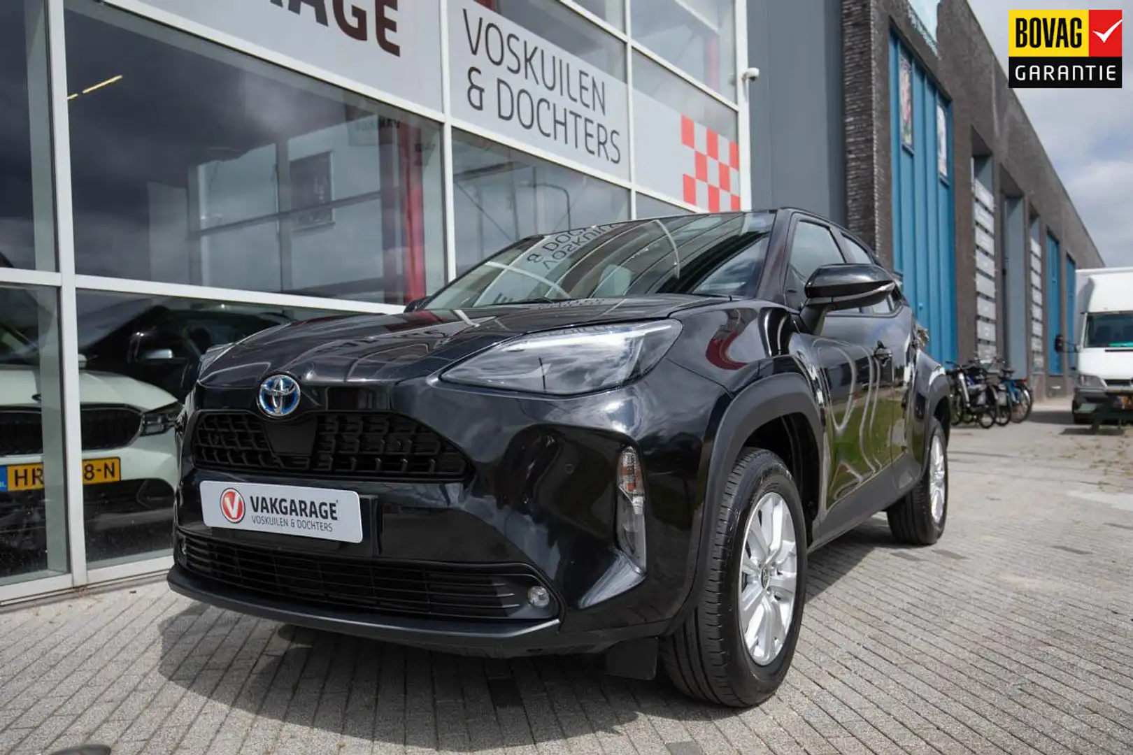 Toyota Yaris Cross 1.5 Hybrid Business | Apple Carplay | Camera Zwart - 1