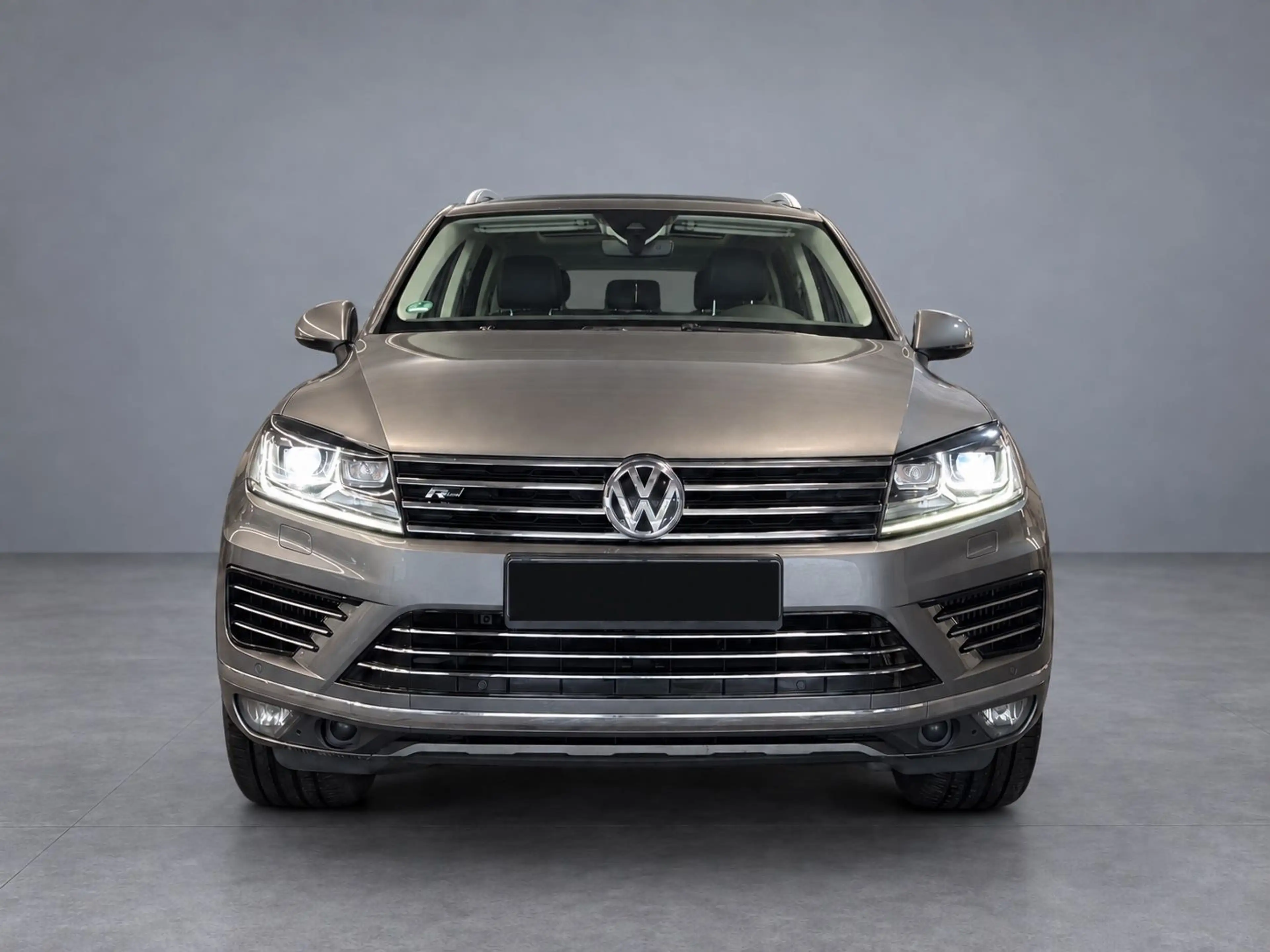Volkswagen Touareg V6, Executiv, R-Line, Panorama, Luft — photo 9