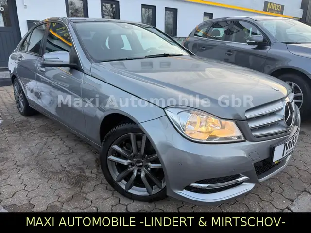Mercedes-Benz C 180 C180 LIM AUT-2.HAND-NAVI-AHK-SD-DISTRONIC-MER.KD