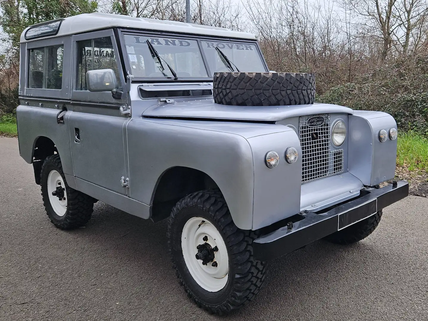 Land Rover Series 88 Argent - 1