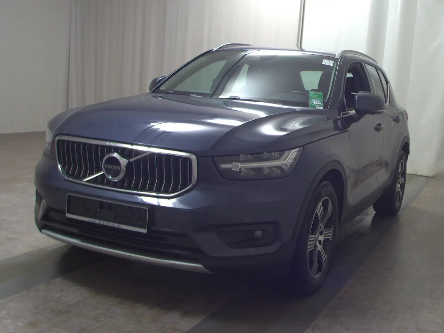 Volvo XC40 D4 AWD Inscription Navi LED Leder 360° AHK Blau - 2