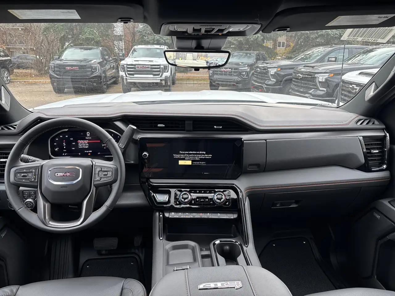 GMC Sierra 3500HD снимка GMC Sierra 3500HD