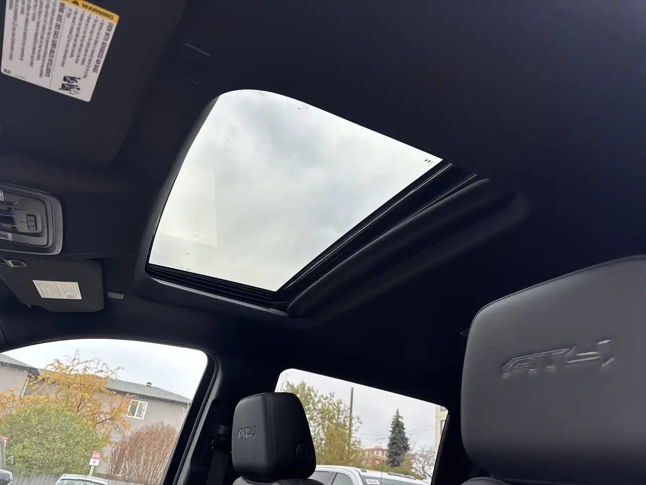 GMC Sierra 3500HD снимка GMC Sierra 3500HD