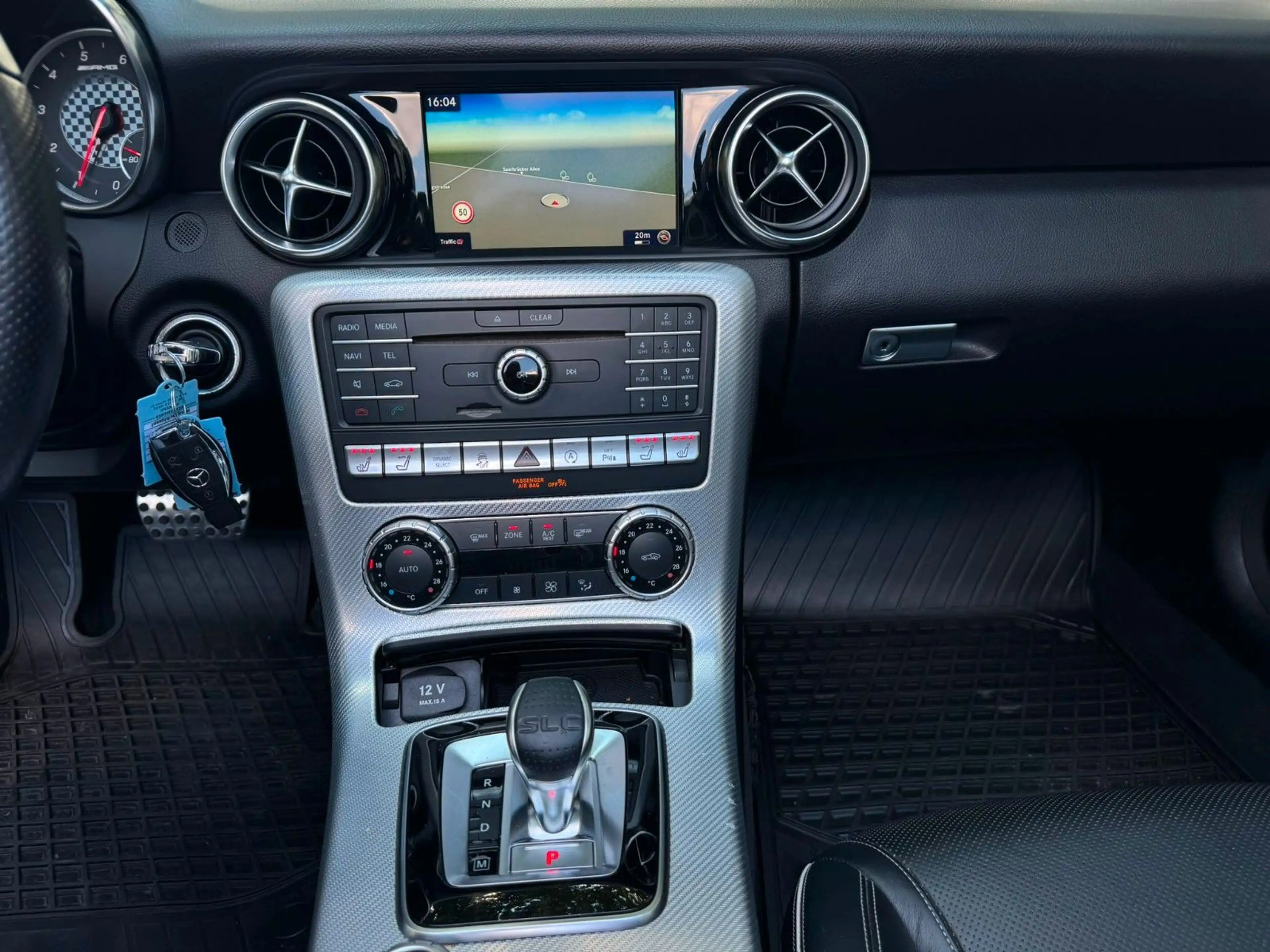 Mercedes-Benz SLC 43 AMG HarmanKard*Kamera*Navi*Nappa — photo 13