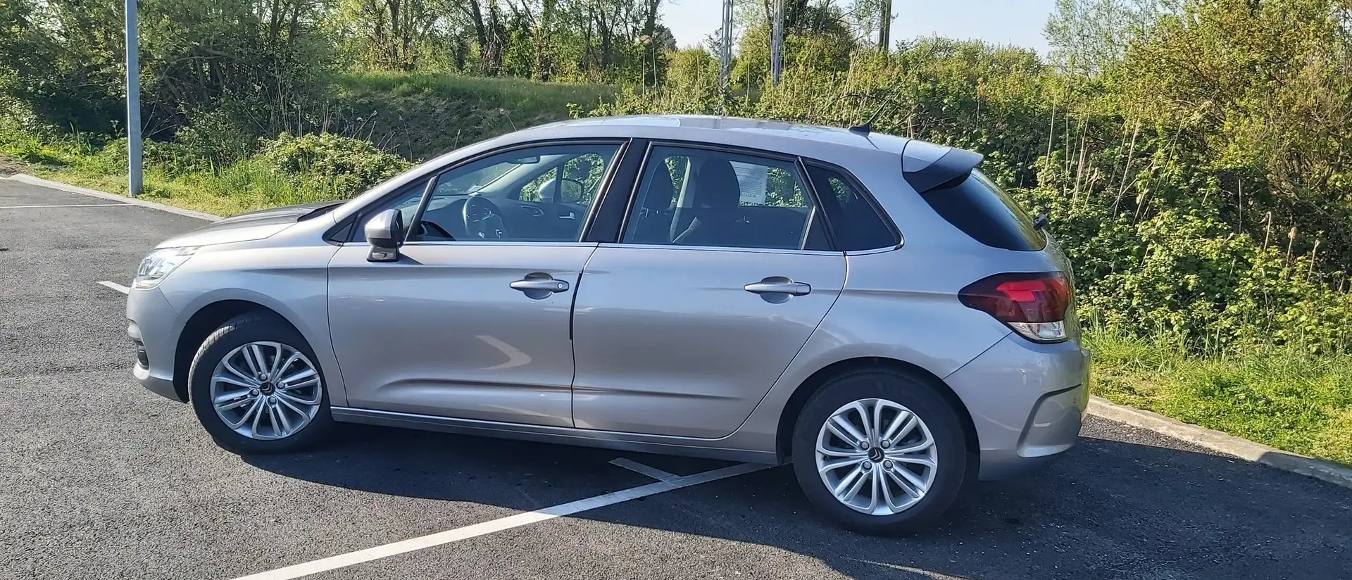Citroen C4 C4 PureTech 110 BVM Millenium Gris - 2