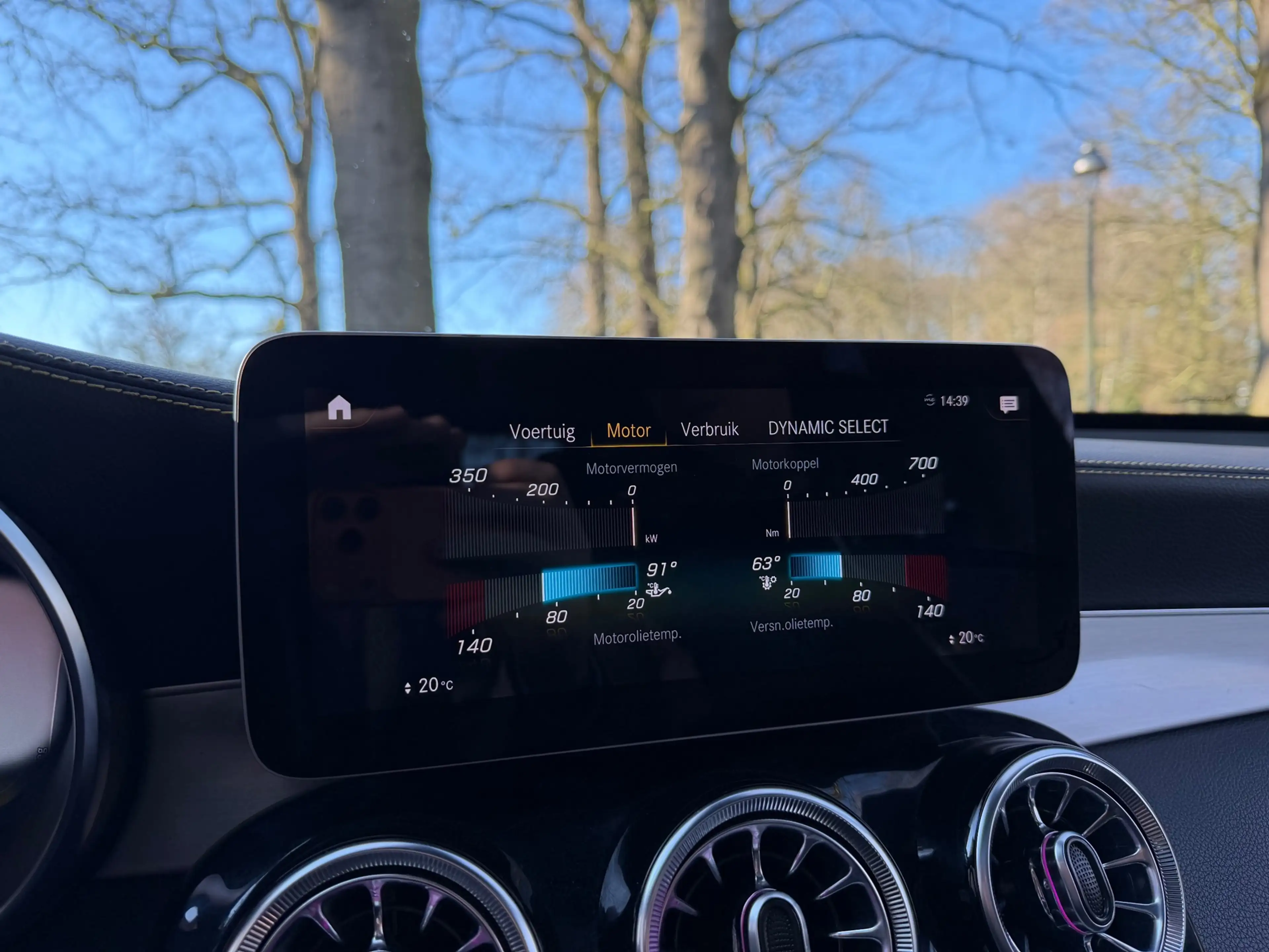 Mercedes-Benz GLC 63 AMG 4MATIC+|Dealer OH|Facelift|Panorama|Burmester|360| — photo 44