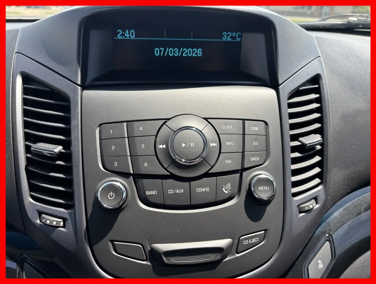Chevrolet Orlando снимка Chevrolet Orlando