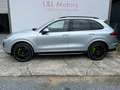 Porsche Cayenne 3.0i V6 PHEV S Platinum Edition Tiptronic S 306 kW Zilver - thumbnail 2