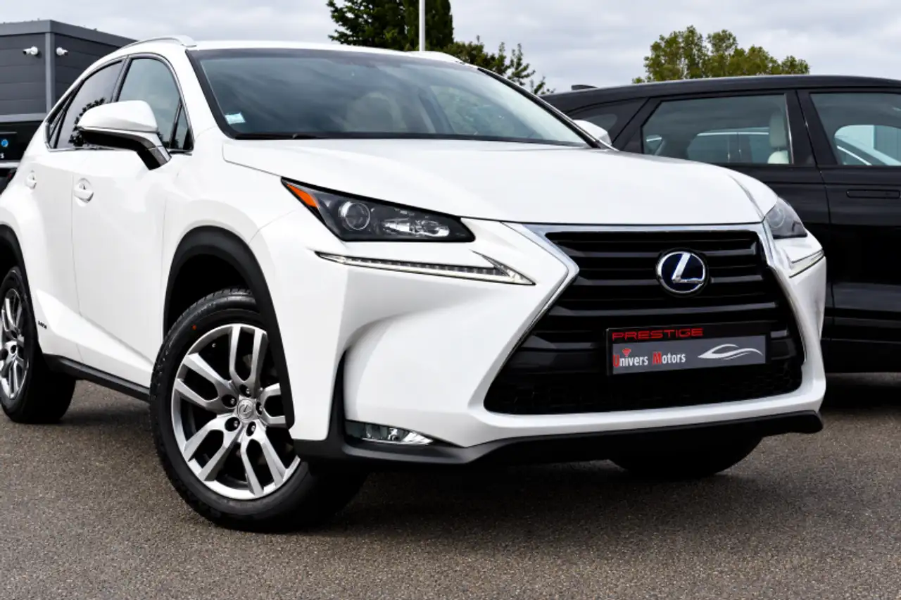 Lexus NX 300h