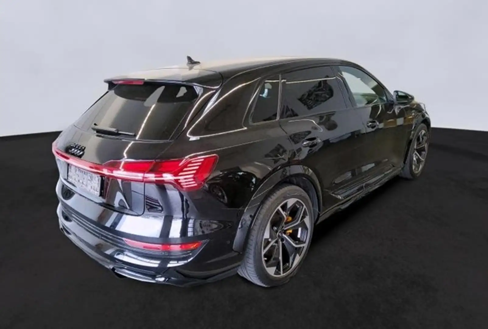 Audi e-tron S quattro NP:123T¤ Schwarz - 2