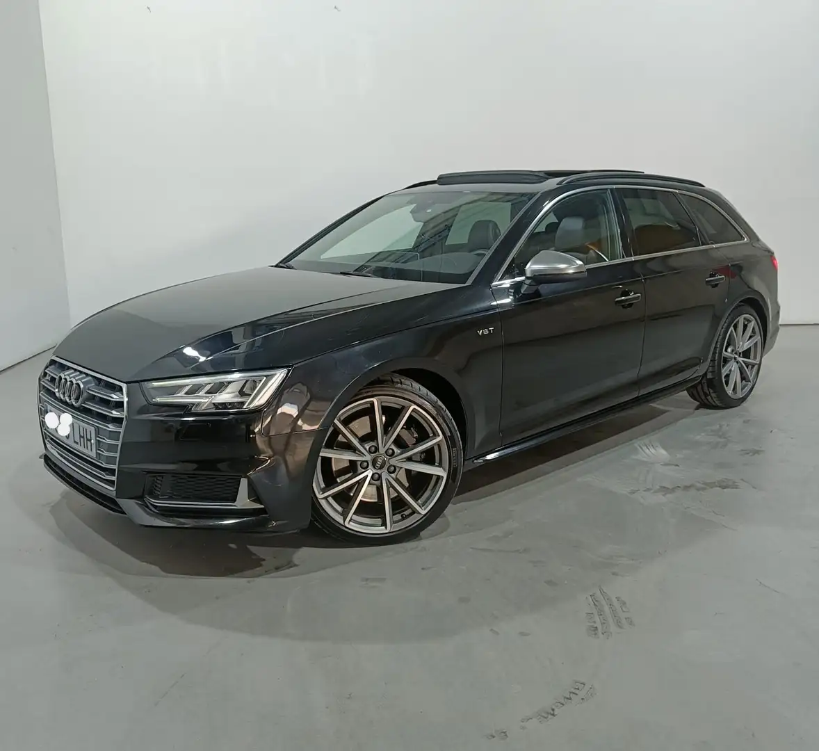 Audi S4 Avant 3.0 TFSI quattro tiptronic - 1