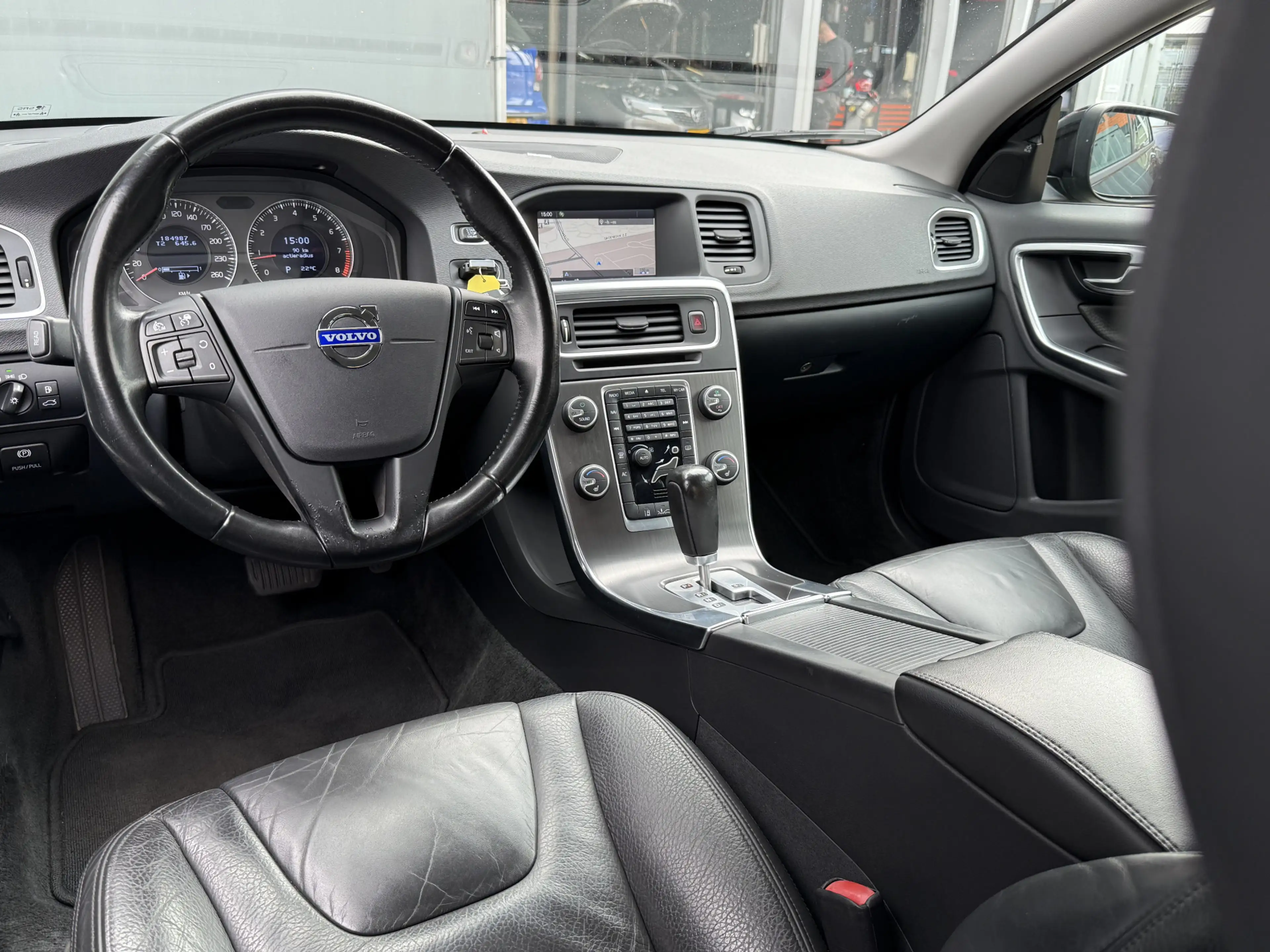 Volvo S60 BWJ 2011 2.0T 203 PK Intro Edition AUTOMAAT | ADAP — photo 3