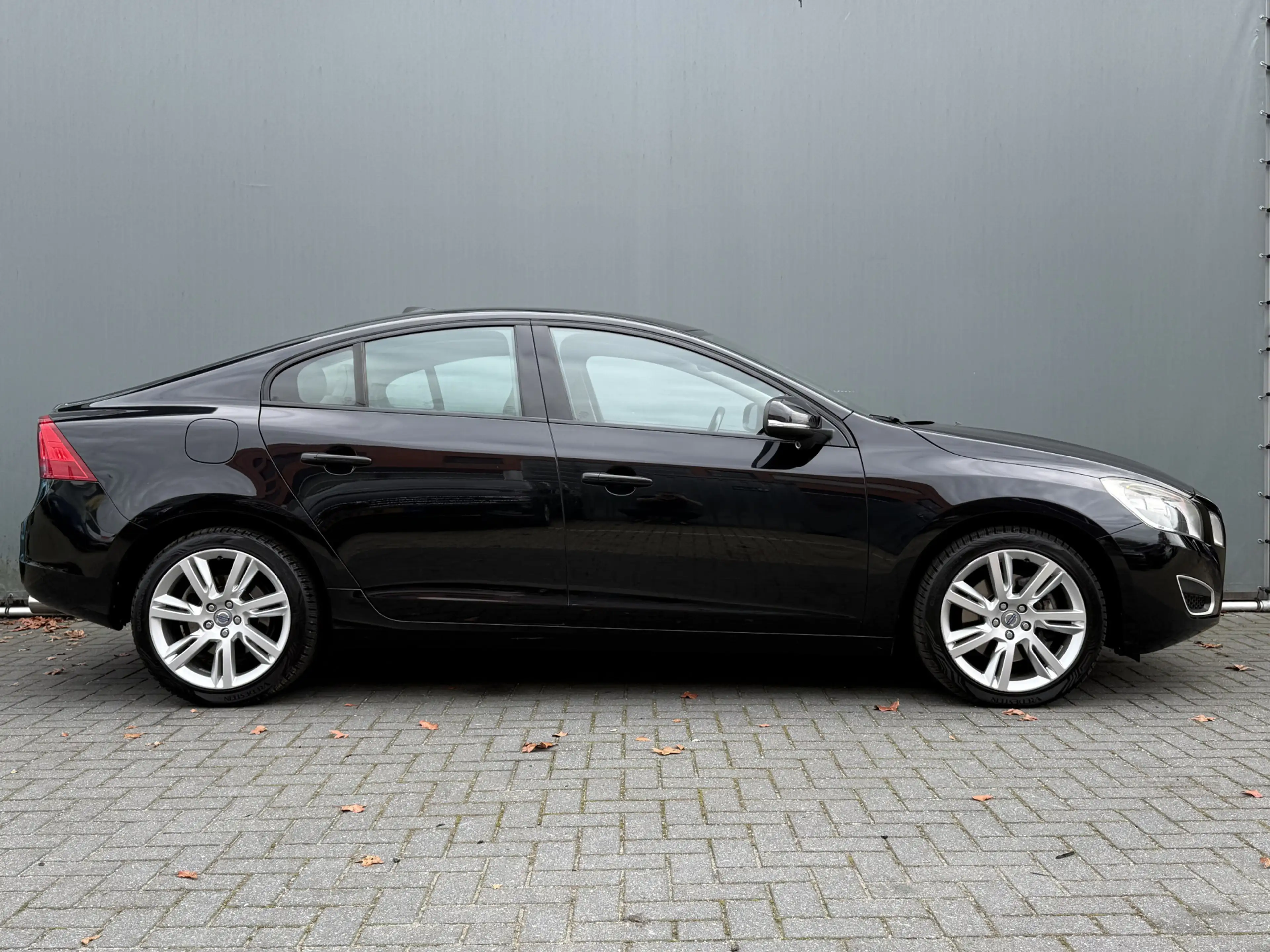 Volvo S60 BWJ 2011 2.0T 203 PK Intro Edition AUTOMAAT | ADAP — photo 30