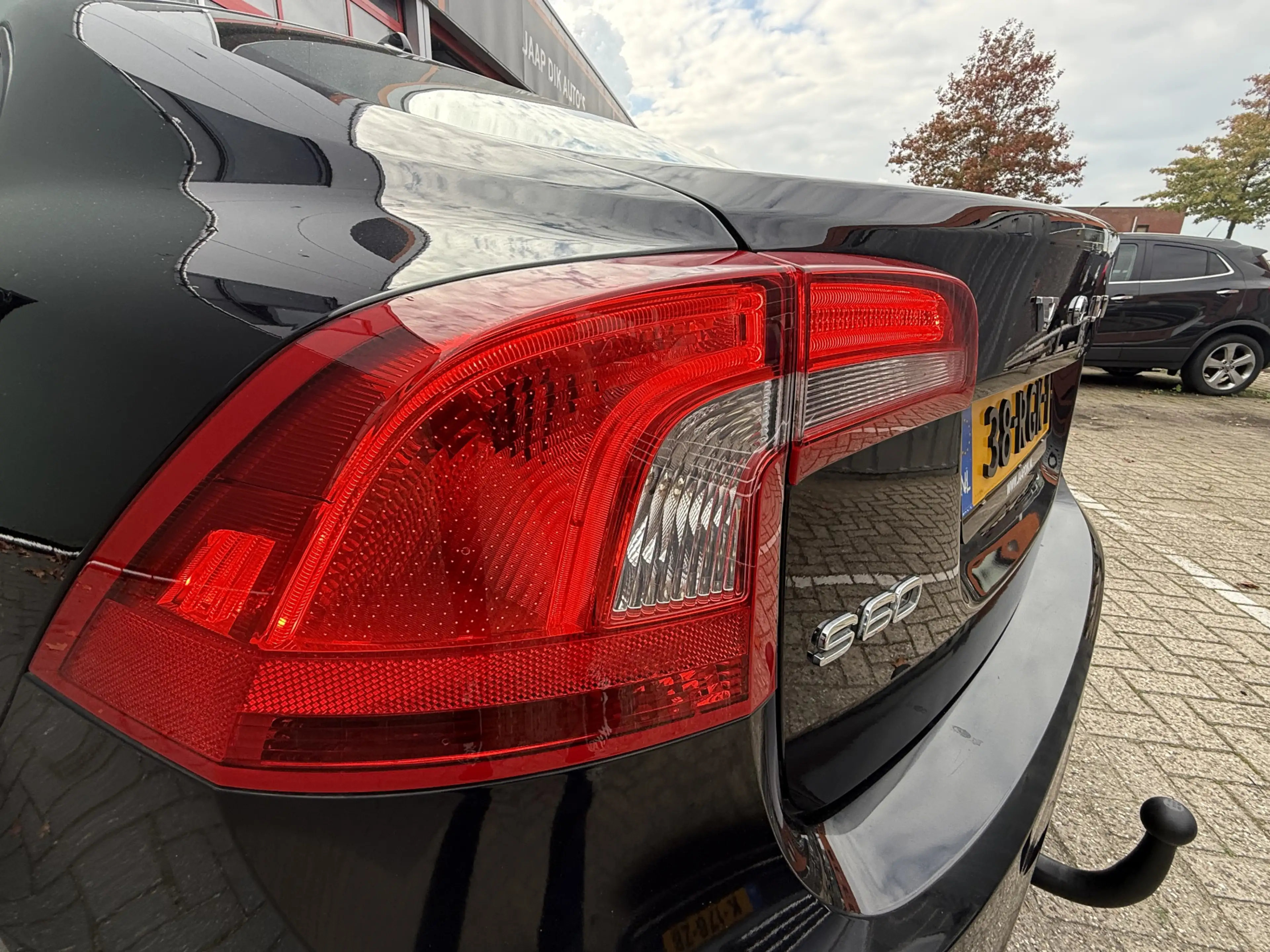 Volvo S60 BWJ 2011 2.0T 203 PK Intro Edition AUTOMAAT | ADAP — photo 35