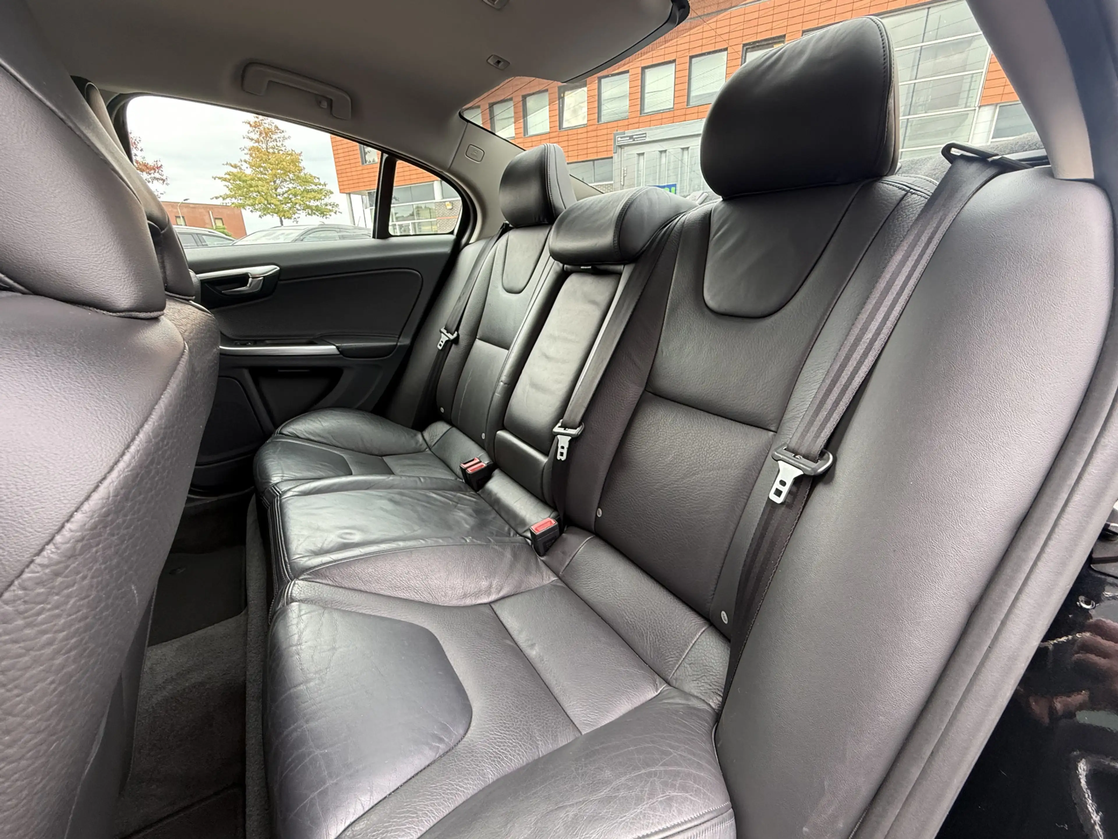 Volvo S60 BWJ 2011 2.0T 203 PK Intro Edition AUTOMAAT | ADAP — photo 5