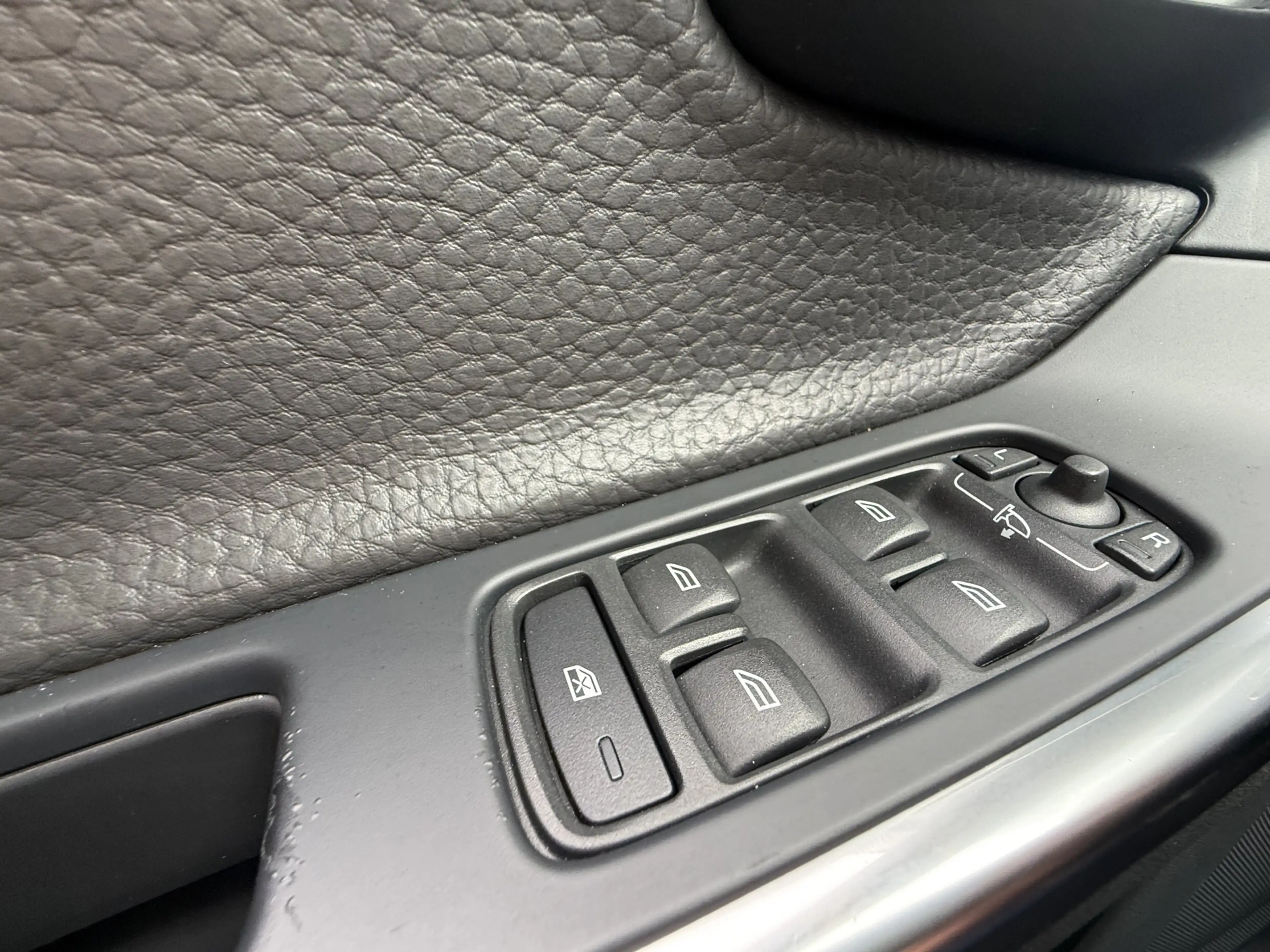 Volvo S60 BWJ 2011 2.0T 203 PK Intro Edition AUTOMAAT | ADAP — photo 7