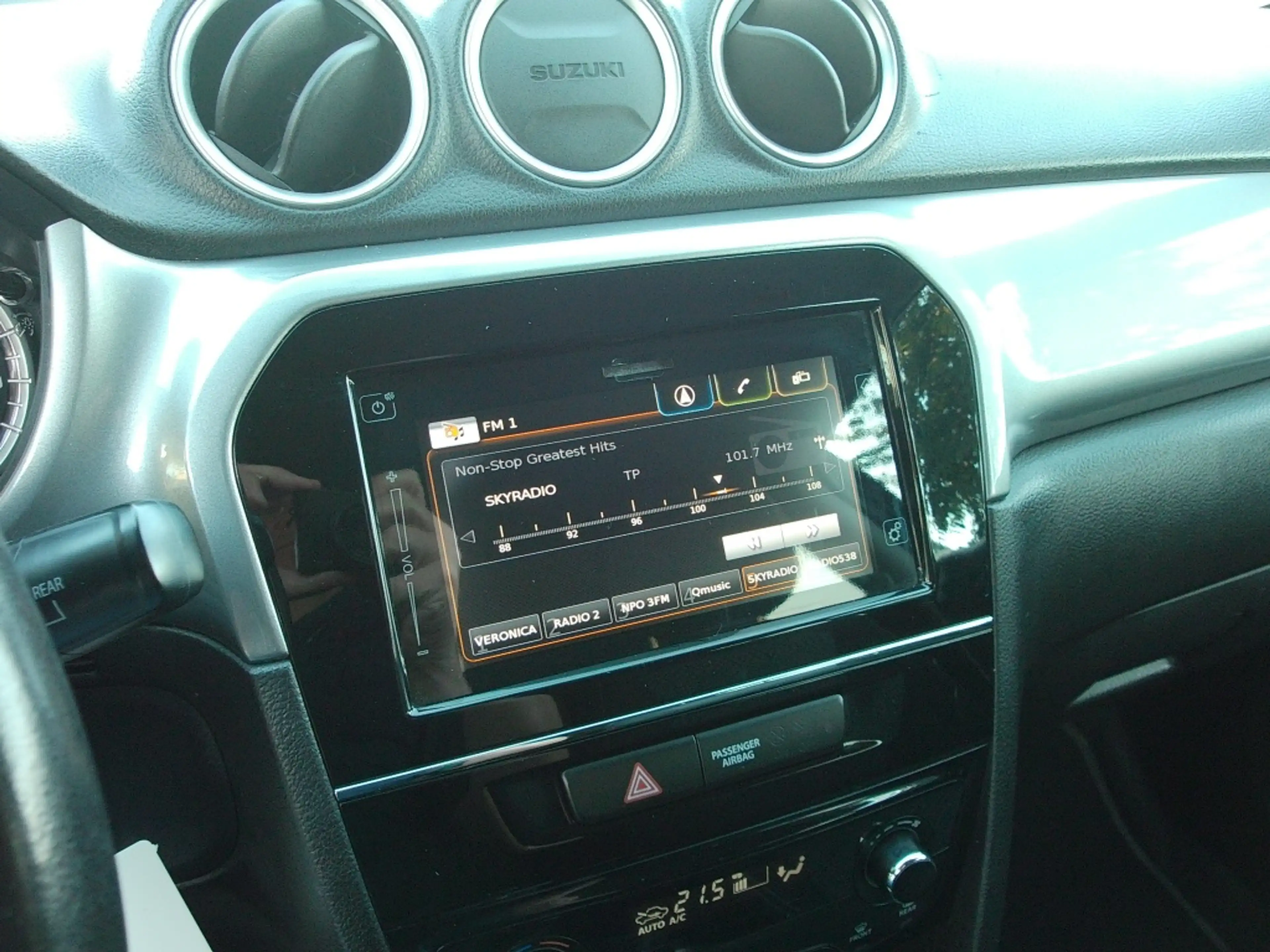 Suzuki Vitara 1.6 VVT 120pk 2WD Exclusive — photo 41
