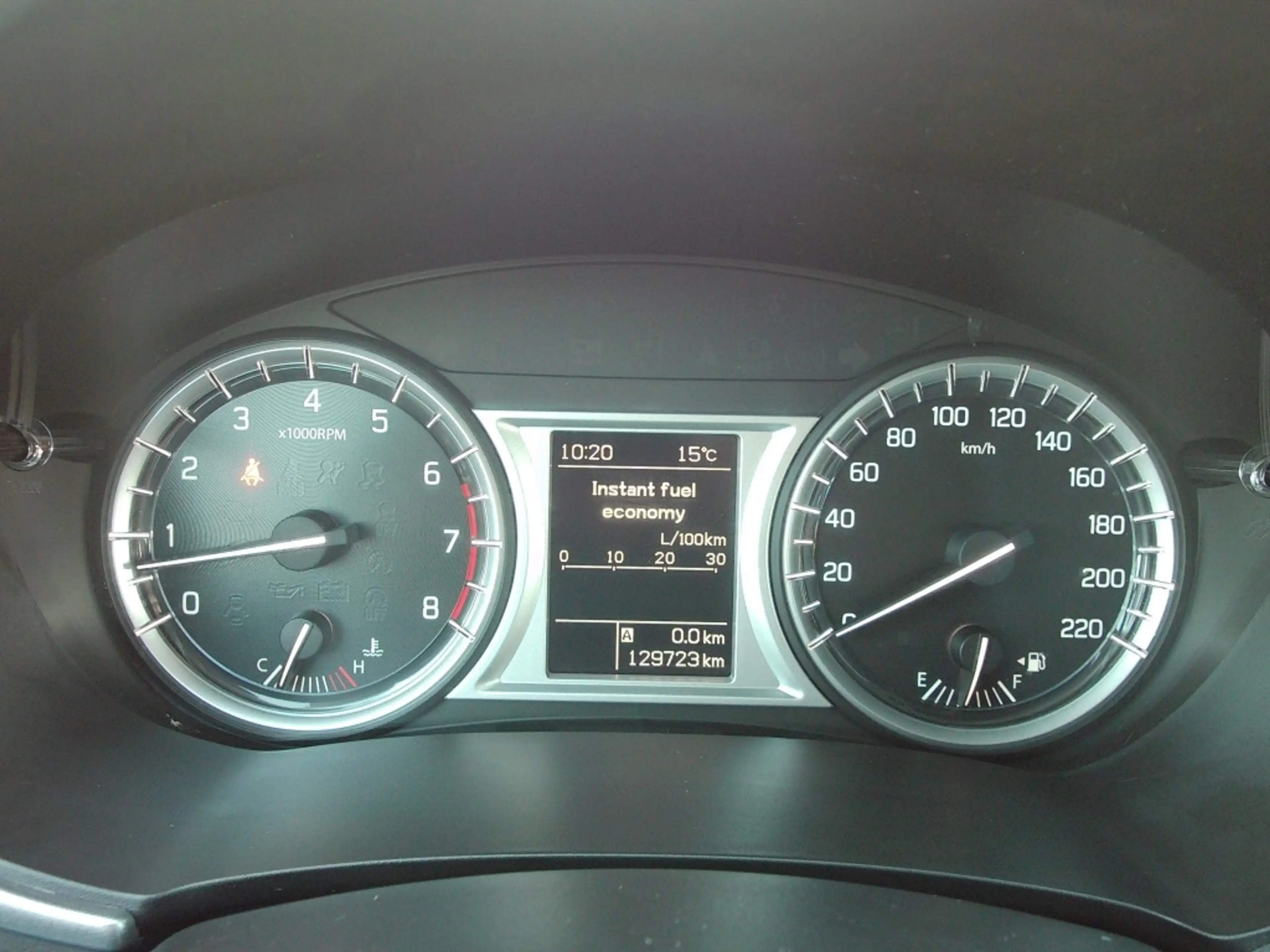 Suzuki Vitara 1.6 VVT 120pk 2WD Exclusive — photo 33