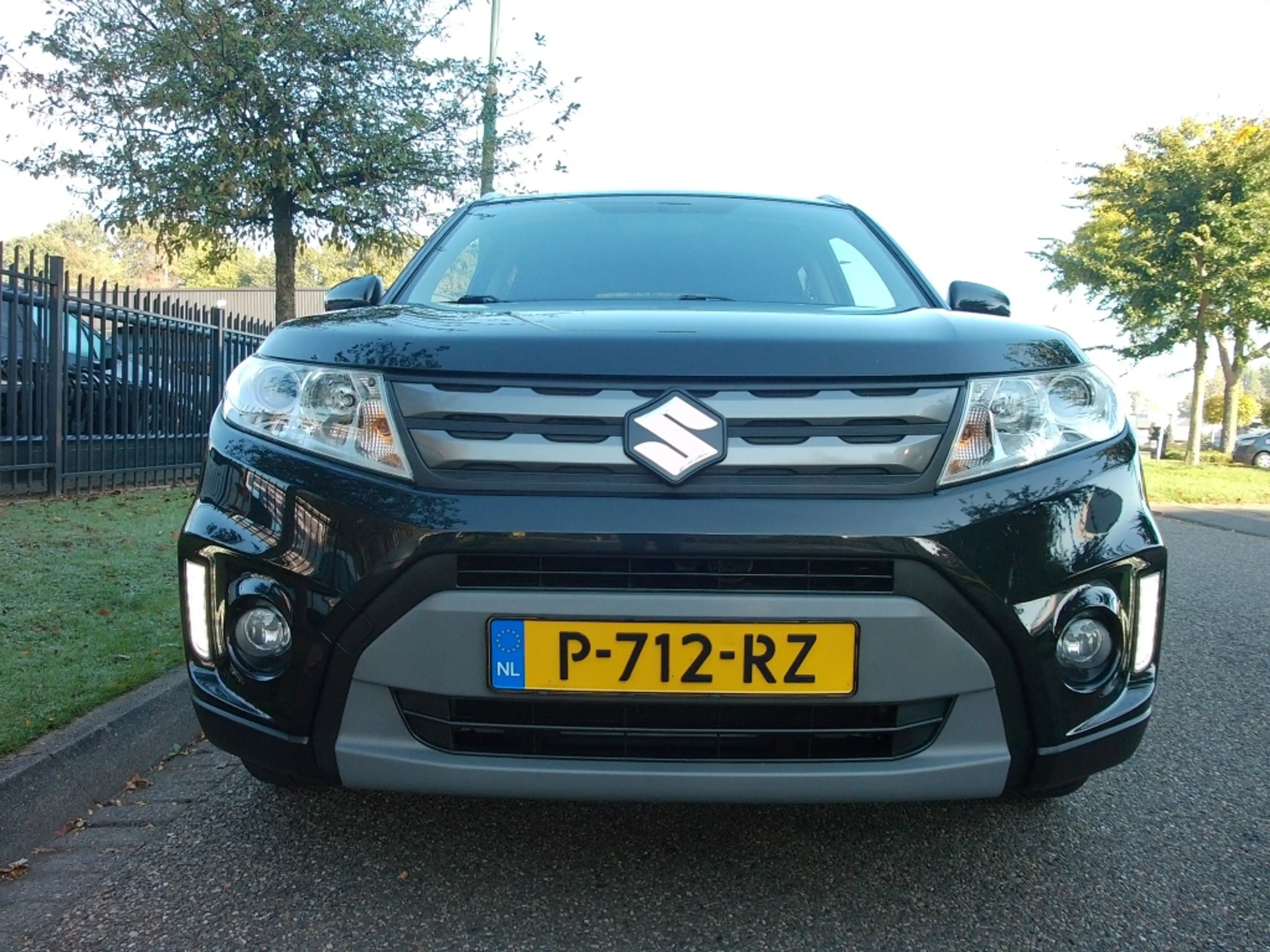 Suzuki Vitara 1.6 VVT 120pk 2WD Exclusive — photo 6