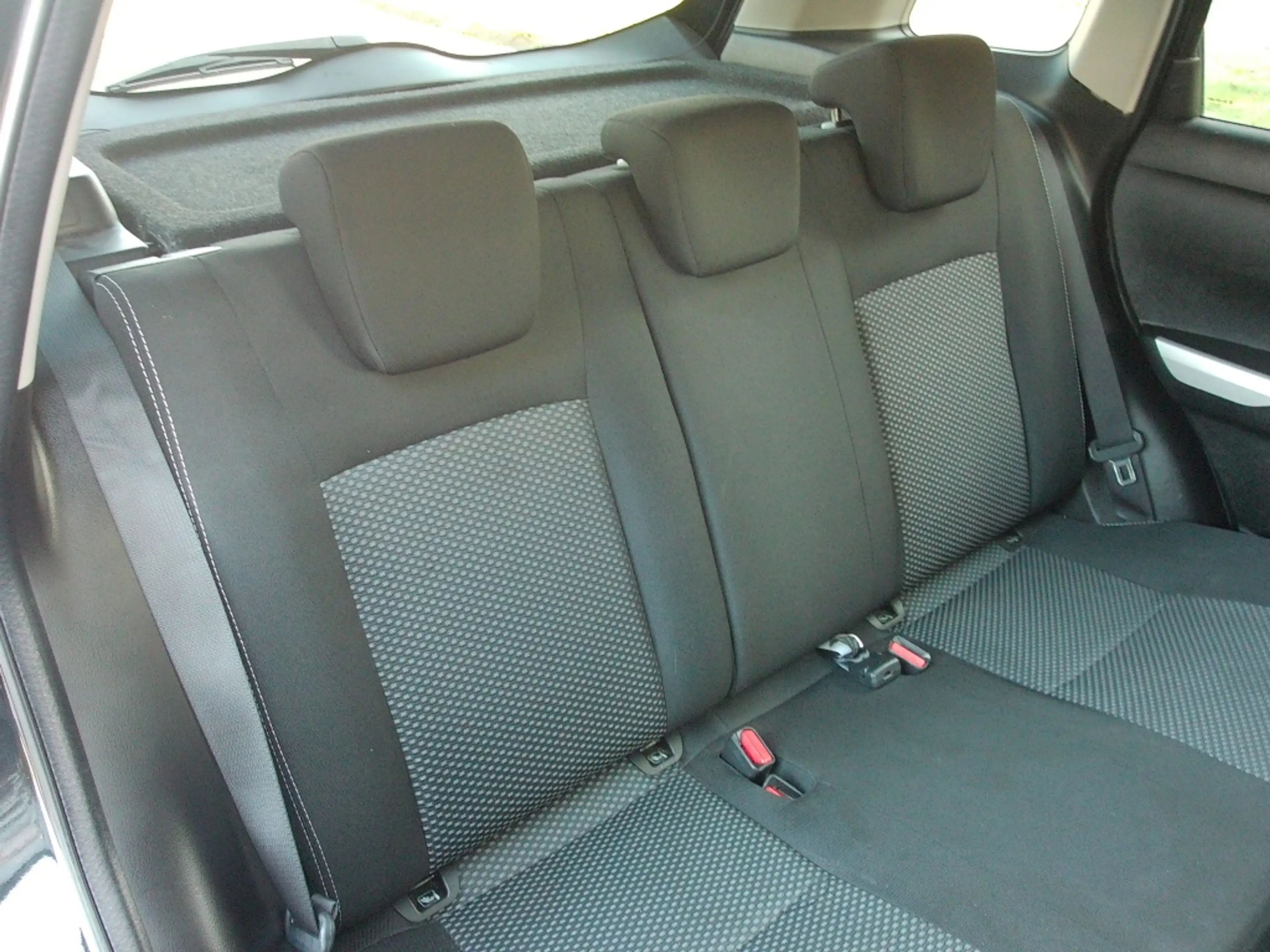 Suzuki Vitara 1.6 VVT 120pk 2WD Exclusive — photo 28