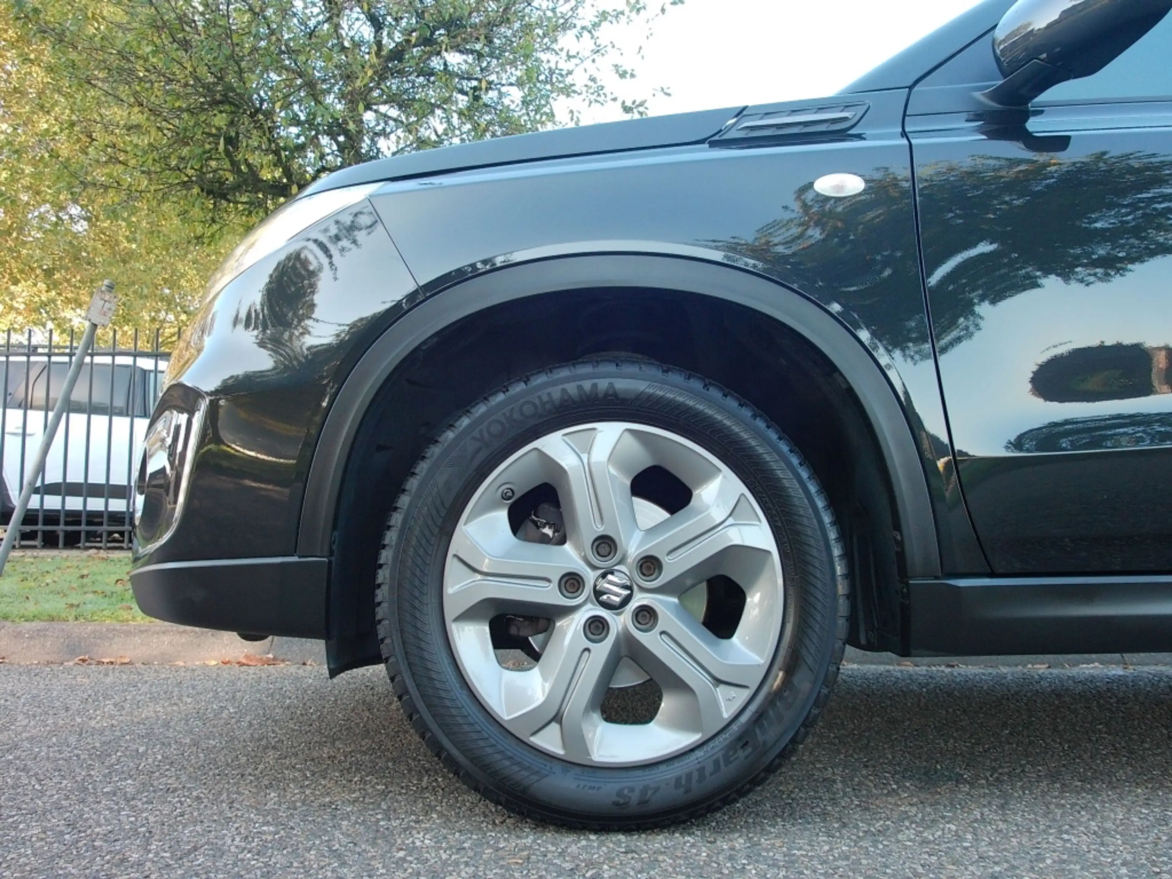 Suzuki Vitara 1.6 VVT 120pk 2WD Exclusive — photo 4