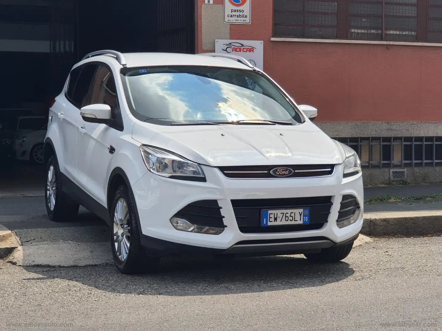 Ford Kuga 2.0 TDCI 163 CV 4WD Pow. Titanium Bianco - 1