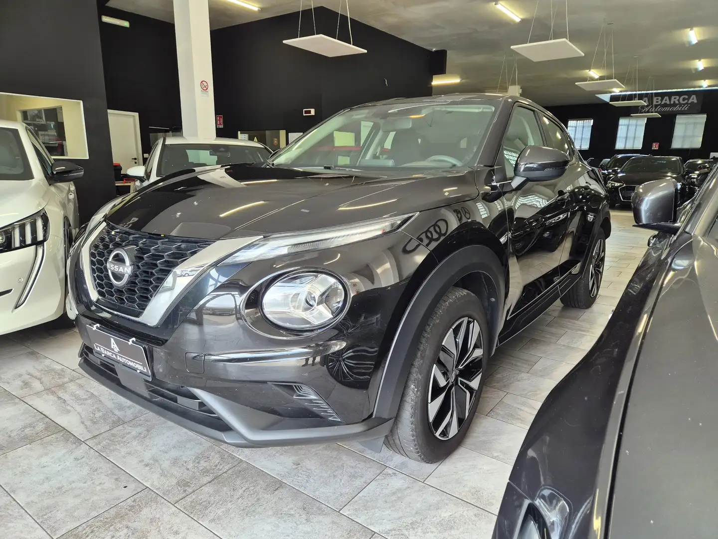 Nissan Juke Juke 1.0 dig-t Acenta 114cv Nero - 2
