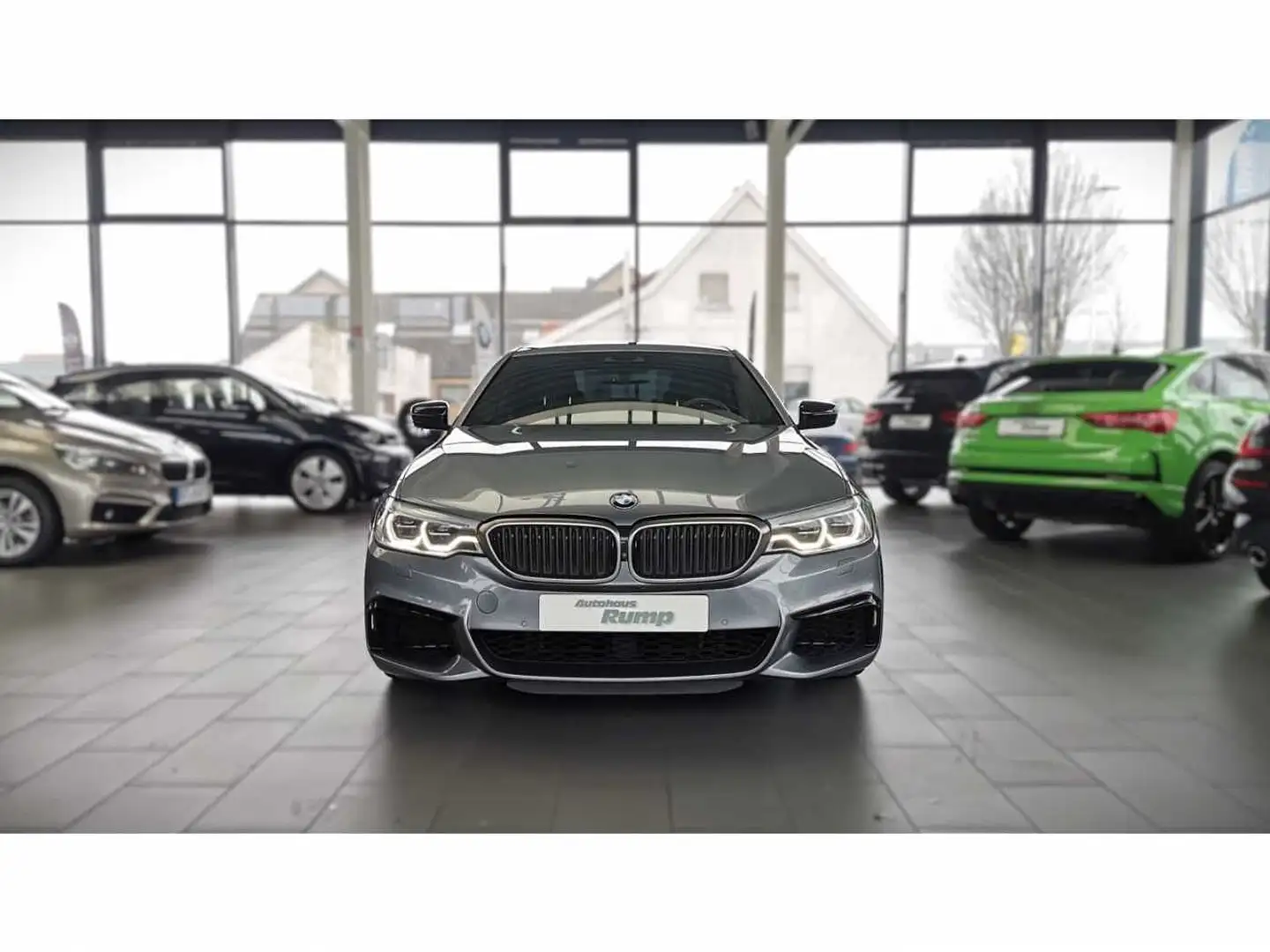 BMW M550 i xDrive HUD / Memory / Bowers & Wilkins / Bleu - 2