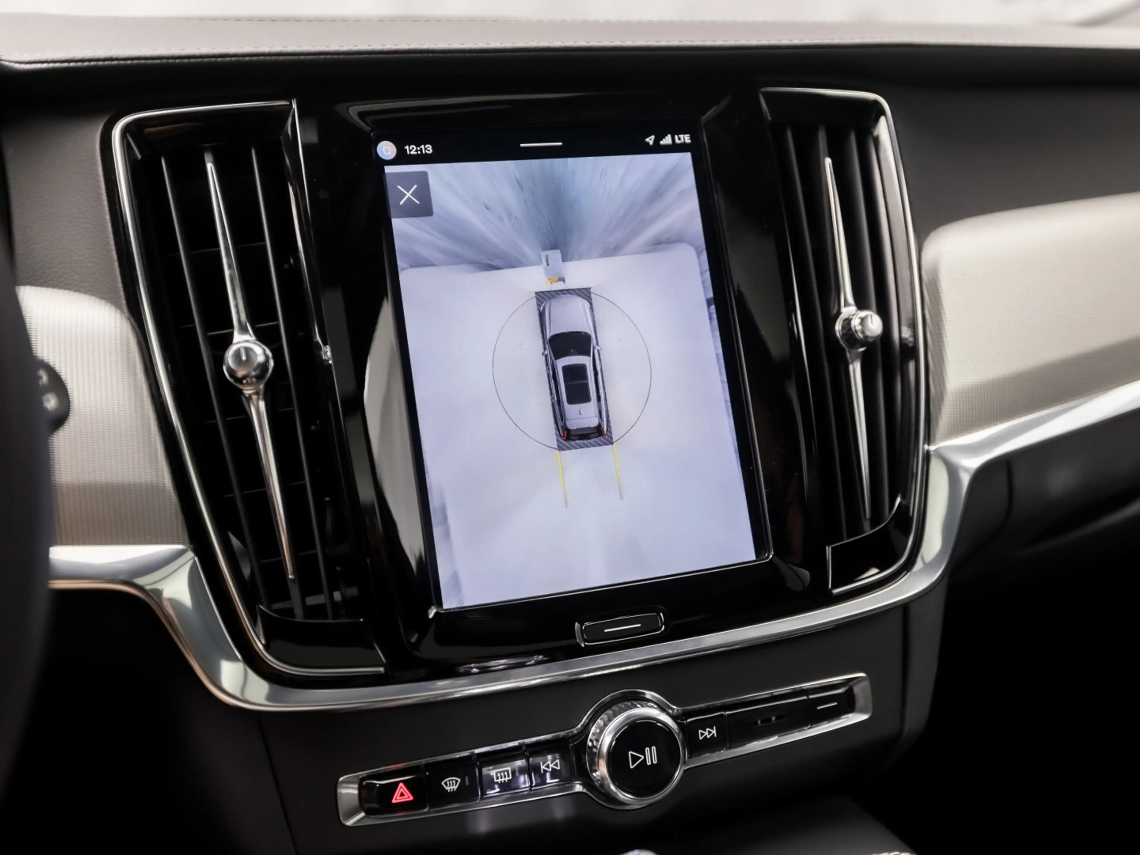 Volvo V90 2.0 T6 Plug-in hybrid AWD Ultimate Dark 350Pk Auto — photo 10