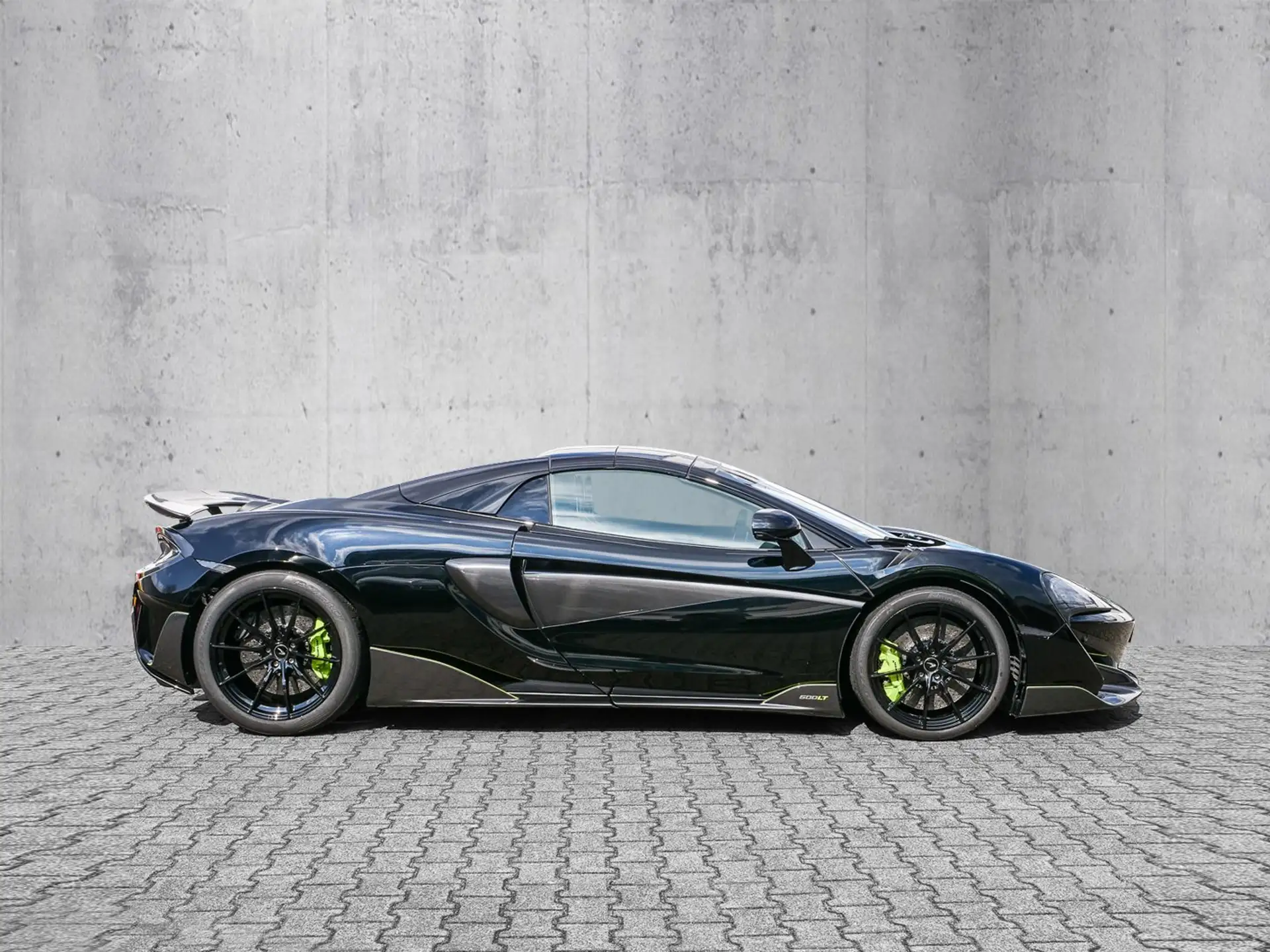 맥라렌 600LT Spider 2020 블랙 사진 2