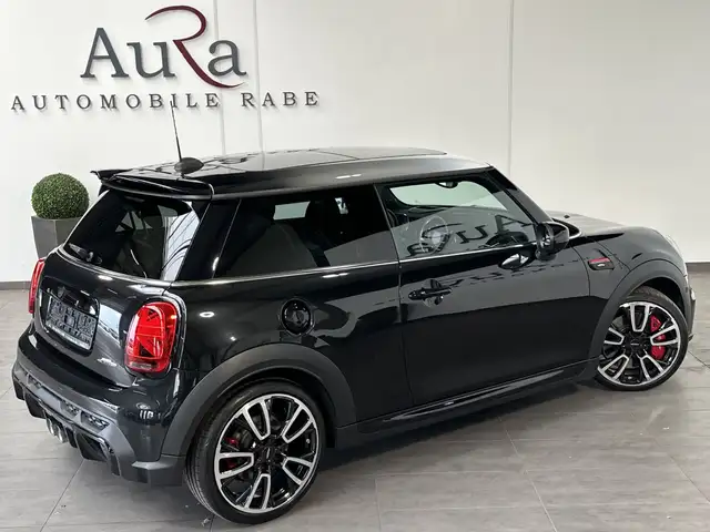 Mini Cooper view 5